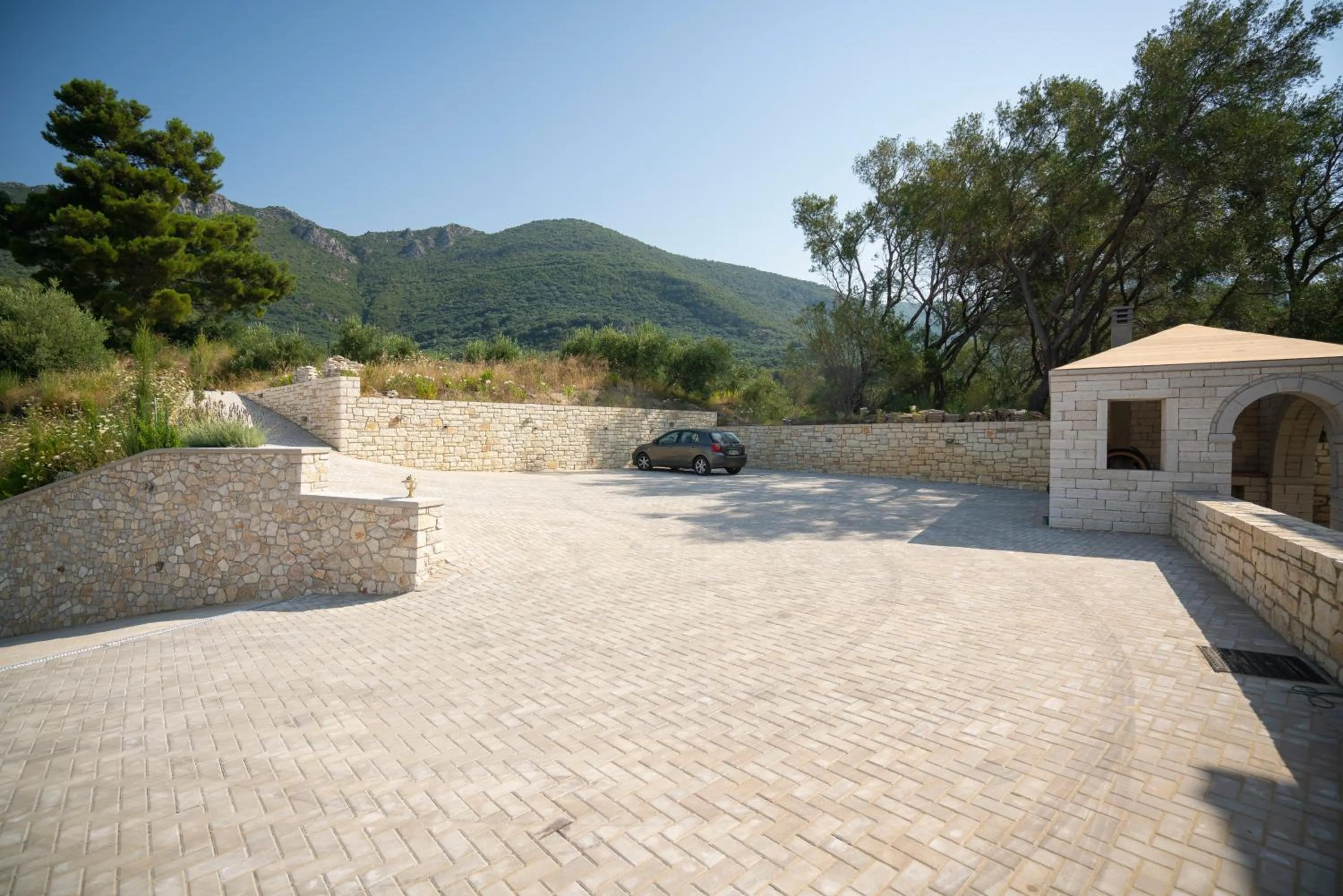 Parking in Elysium Living Parga