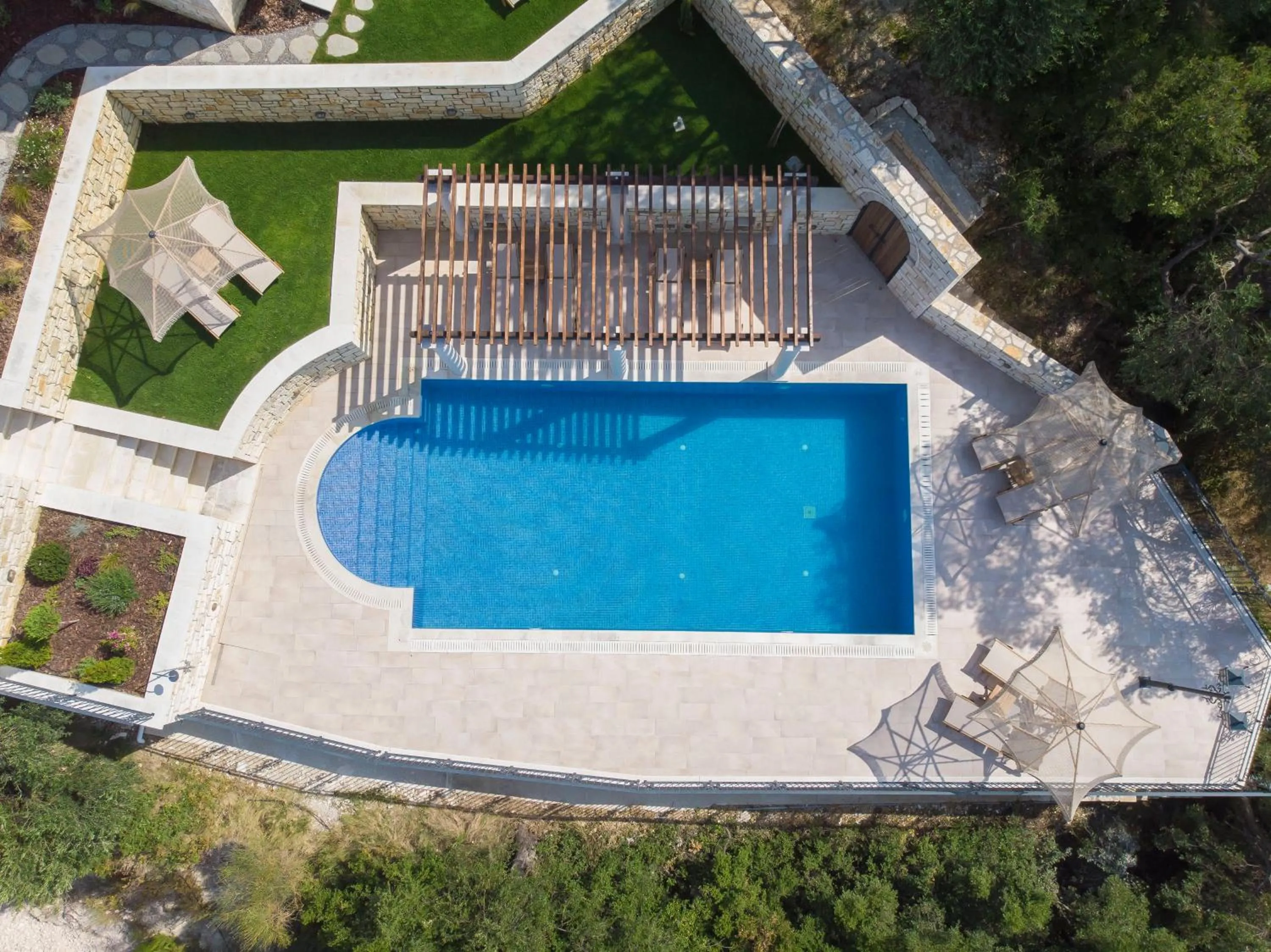Swimming pool in Elysium Living Parga