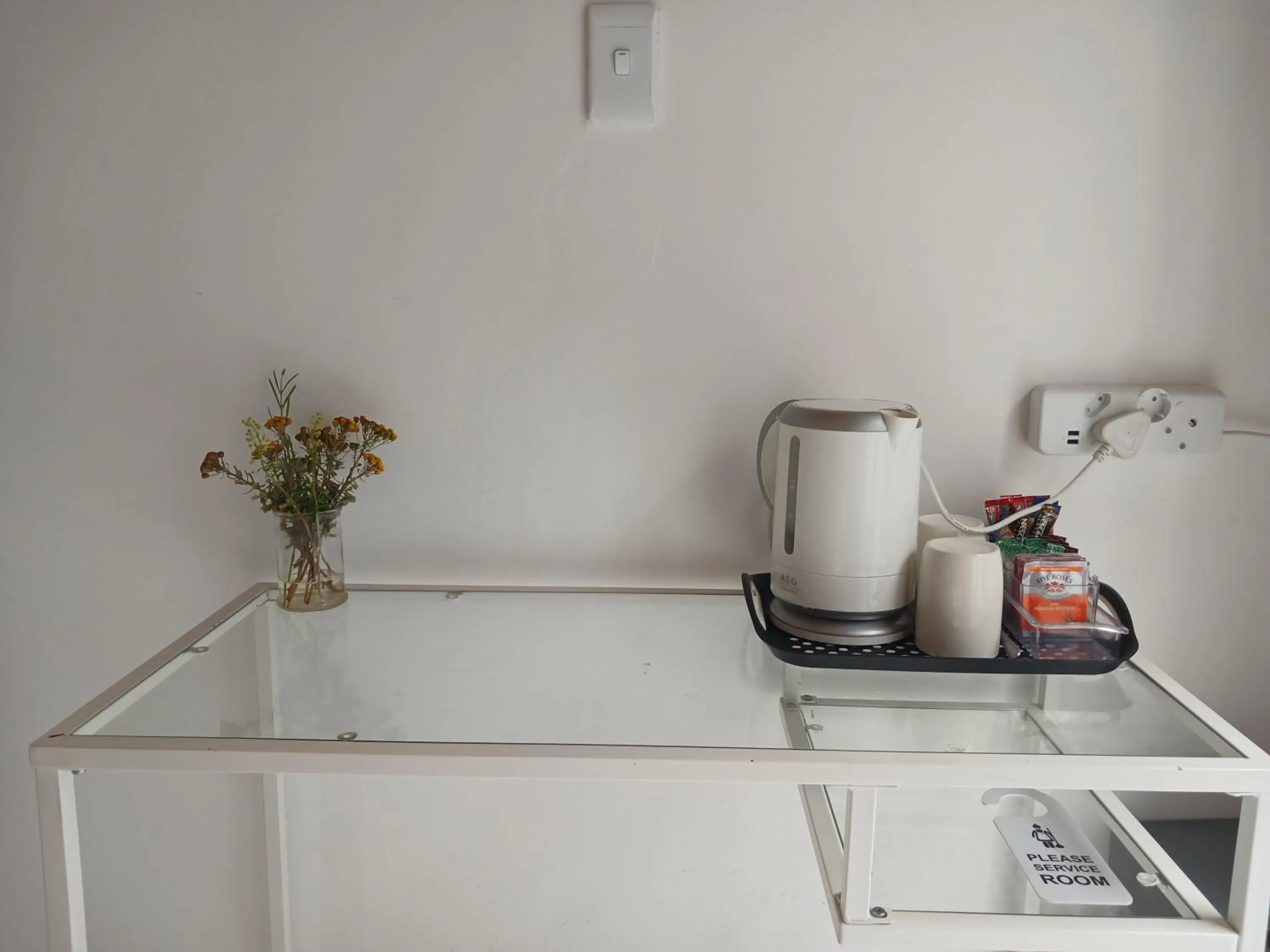 Coffee/tea facilities in Boulders Beach Hotel, Cafe and Curio shop