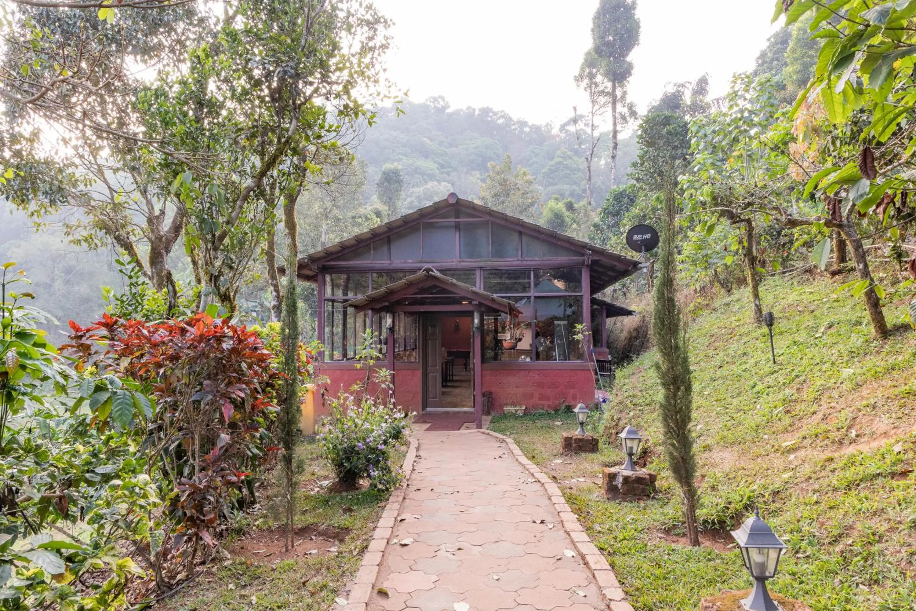 Restaurant/places to eat in Three Hills Resort Coorg