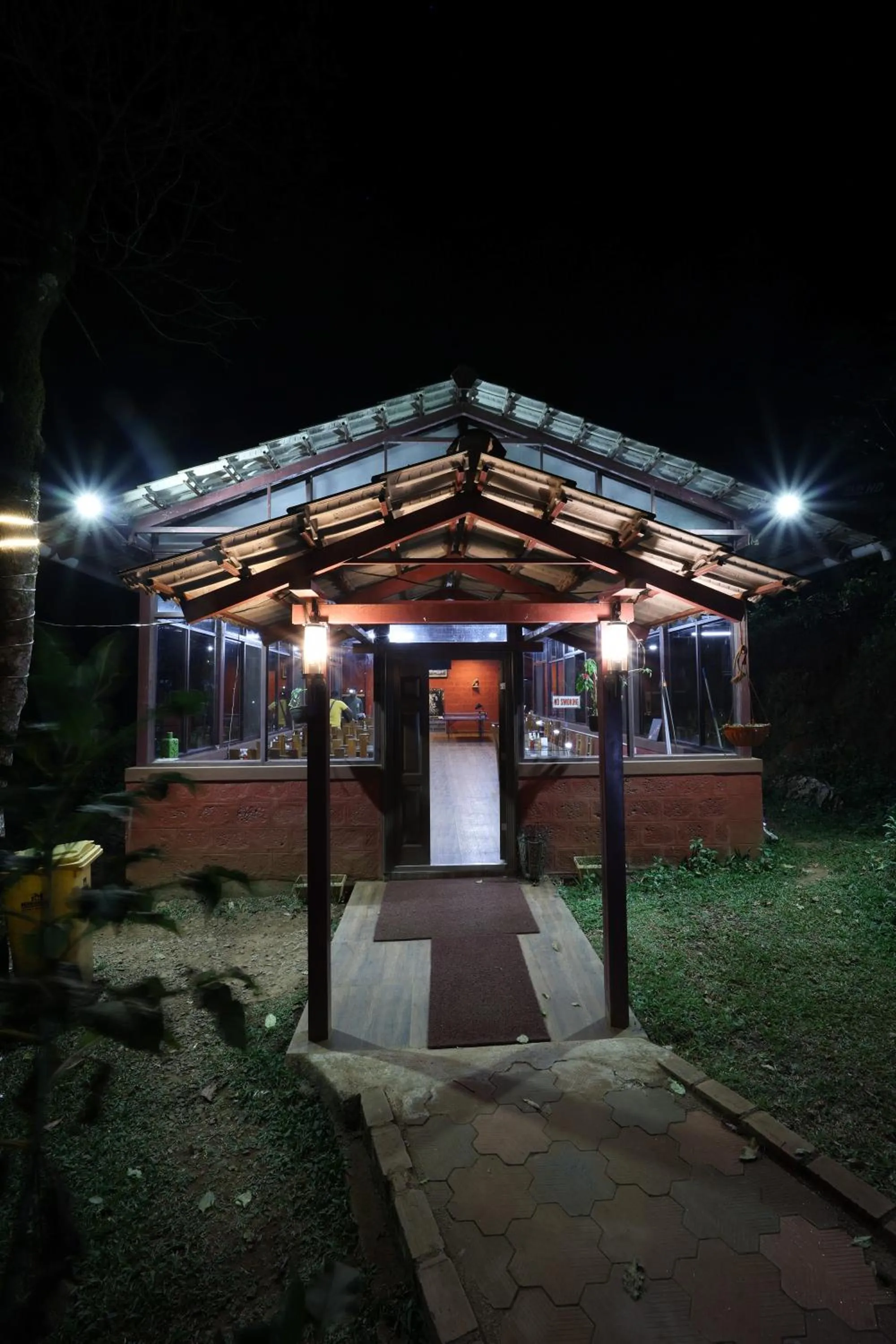 Restaurant/places to eat in Three Hills Resort Coorg