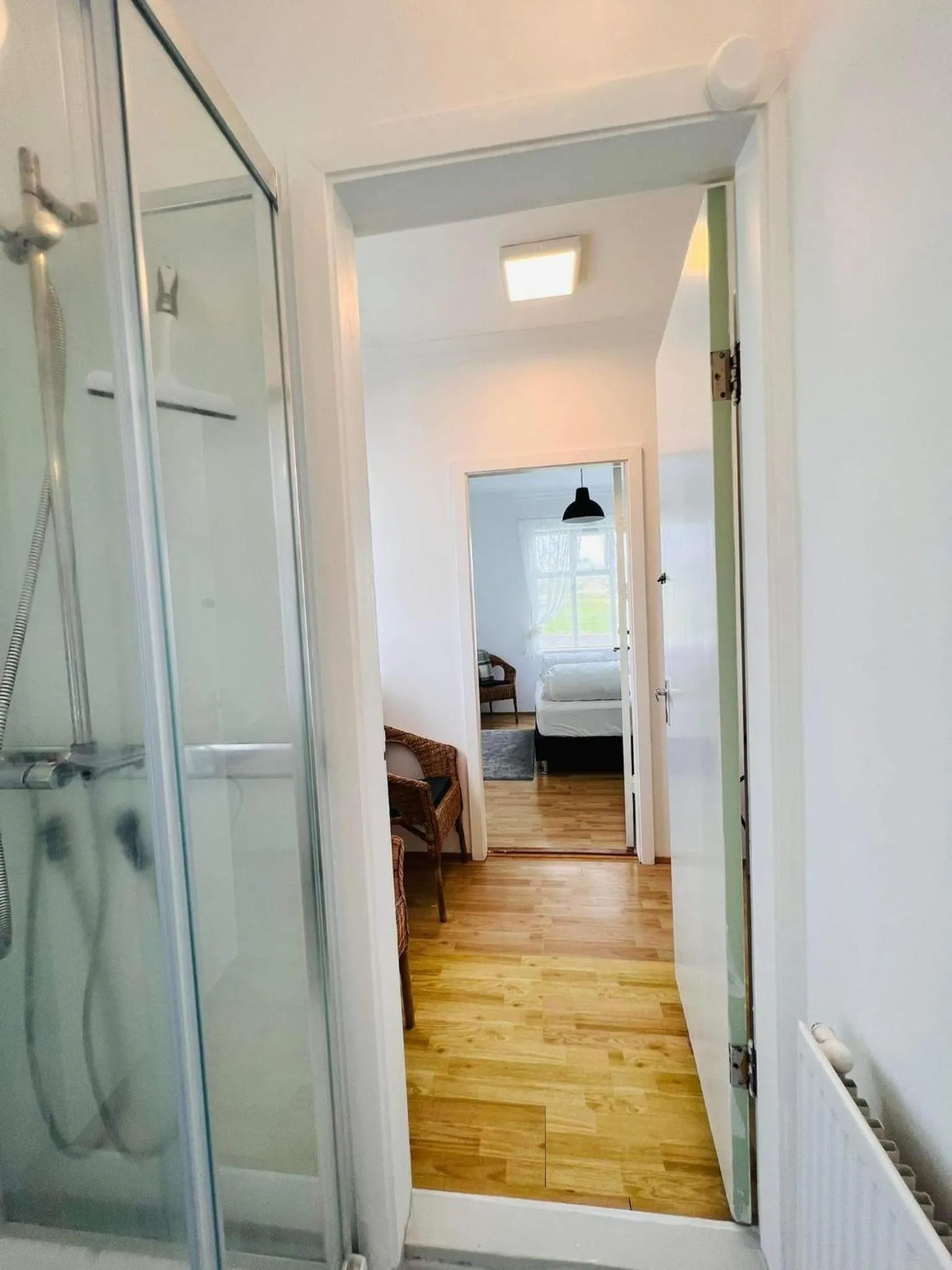 Deluxe Twin Room in Riverside Hostel