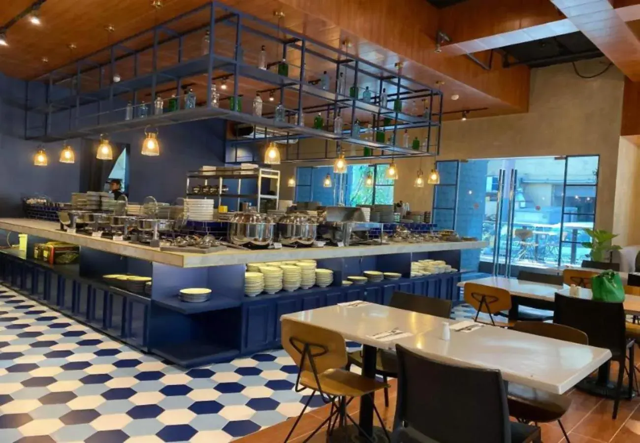 Breakfast in Y2 Residence Hotel Managed by HII Breakfast in Y2 Residence Hotel Managed by HII