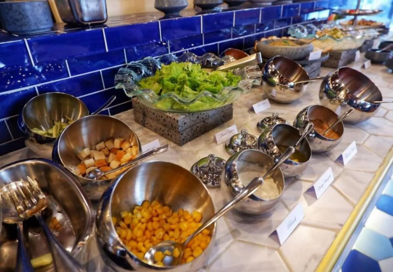 Breakfast in Y2 Residence Hotel Managed by HII