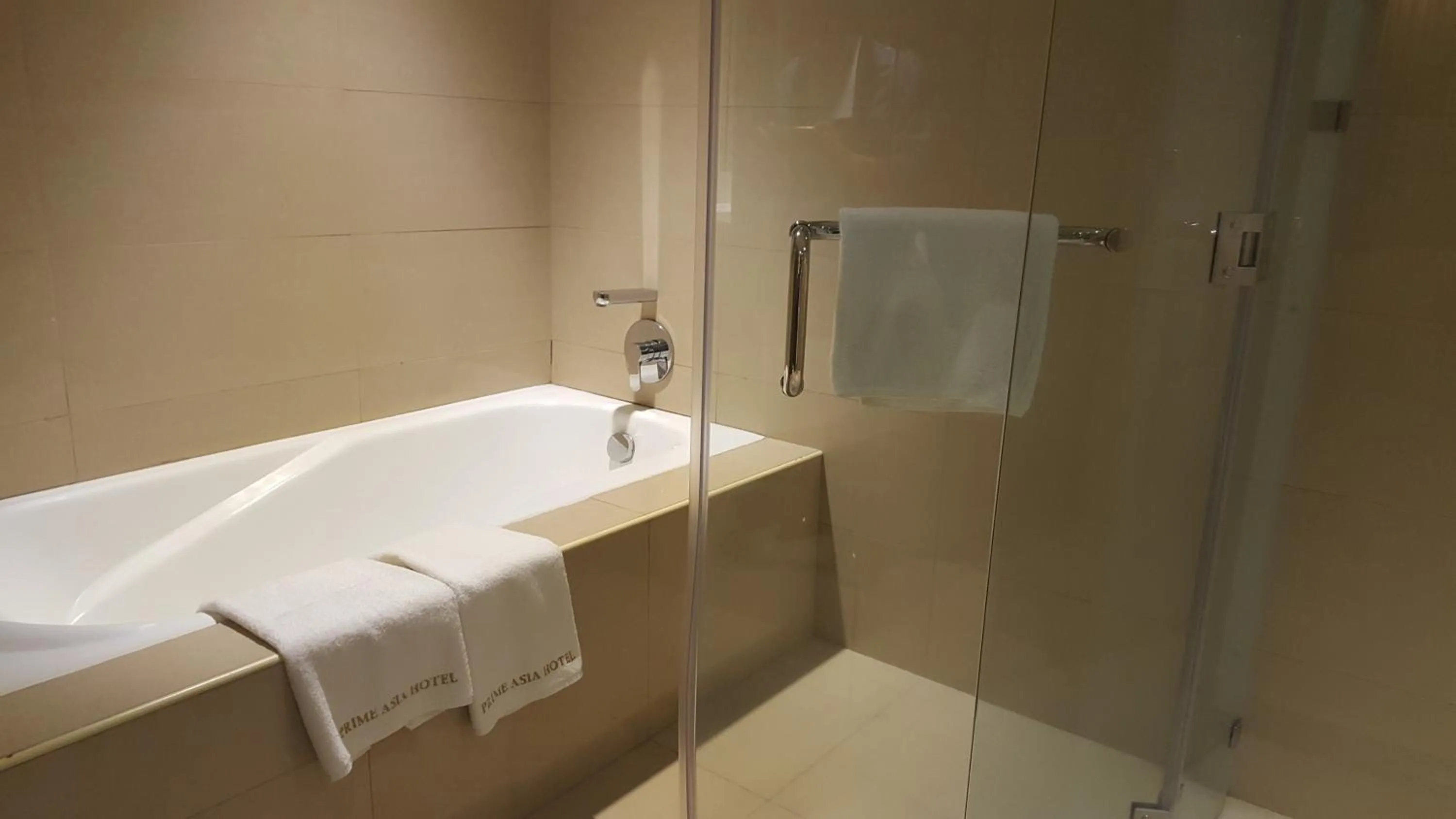 Bath in Prime Asia Hotel