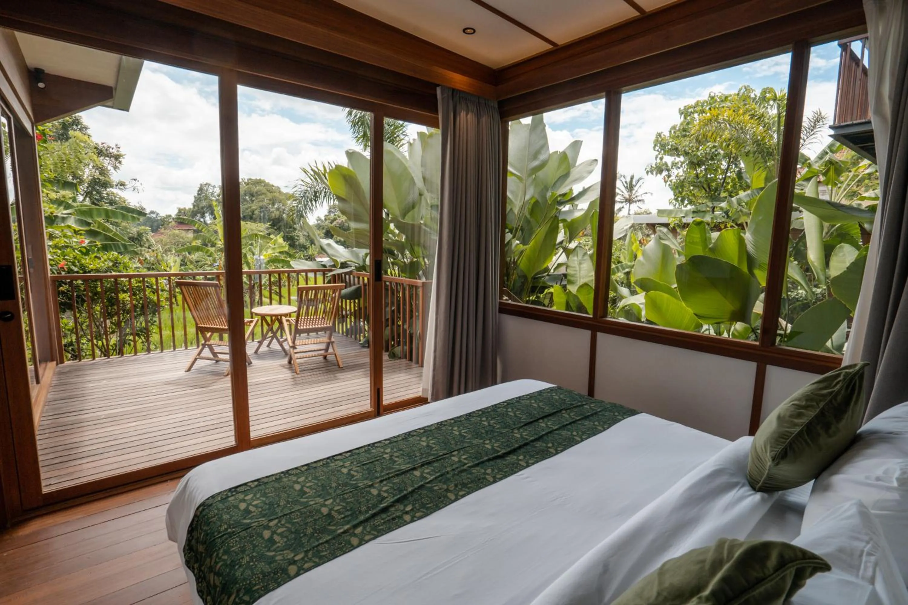 View (from property/room), Bed in Grün Ubud