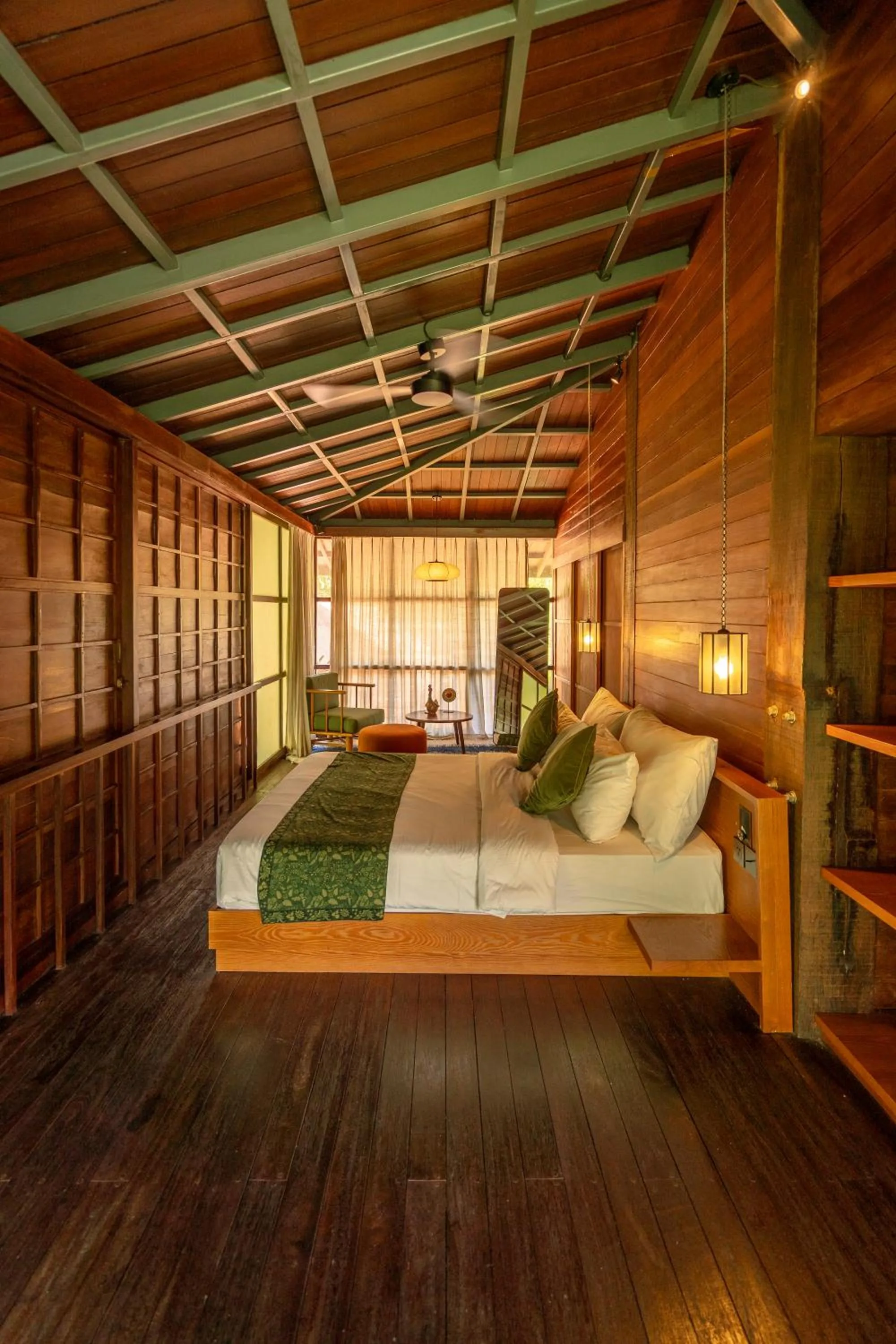 Bed in Grün Ubud