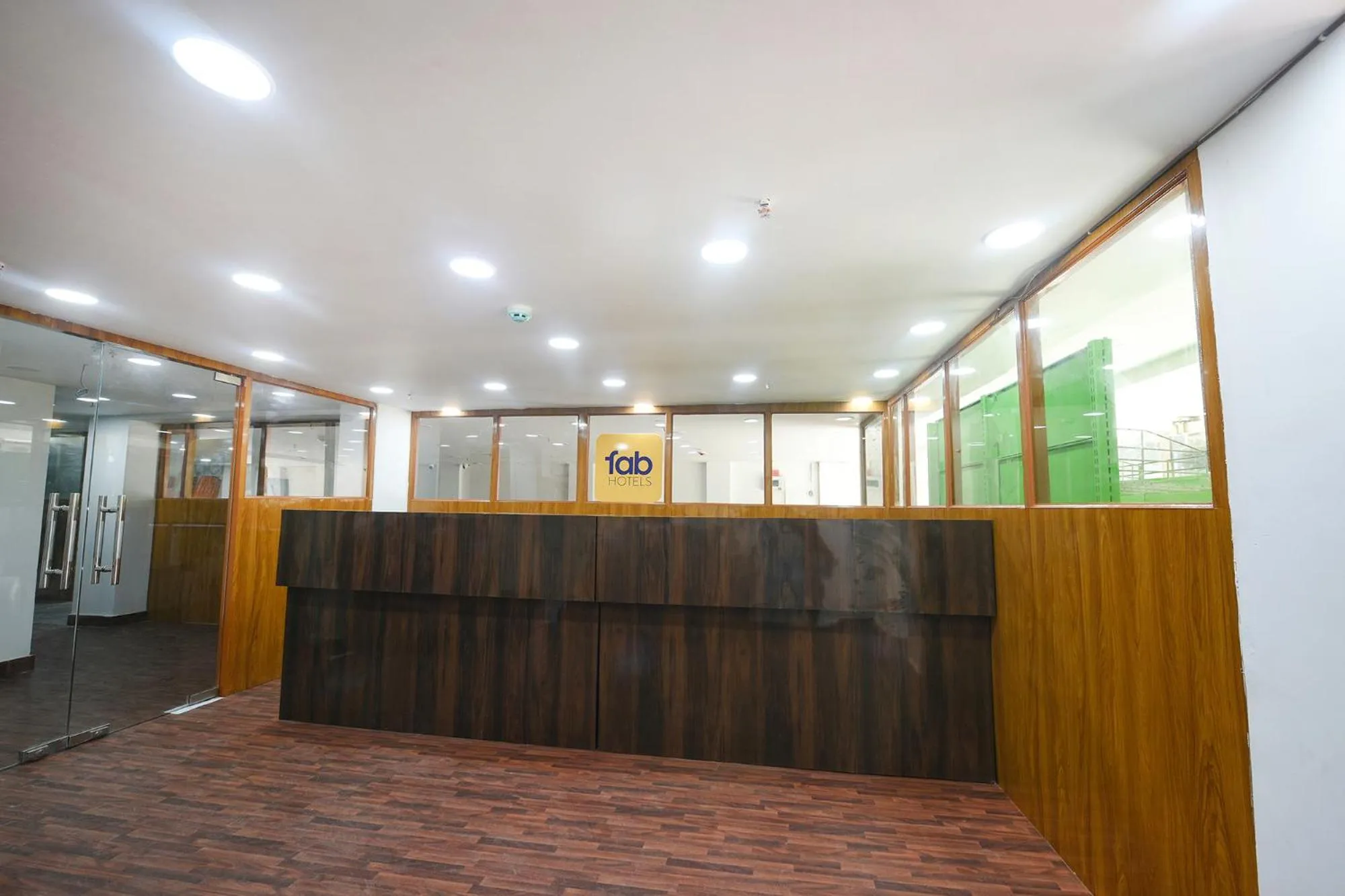 Lobby or reception in FabHotel Mona Continental - Nr Laxmi Nagar IT Hub
