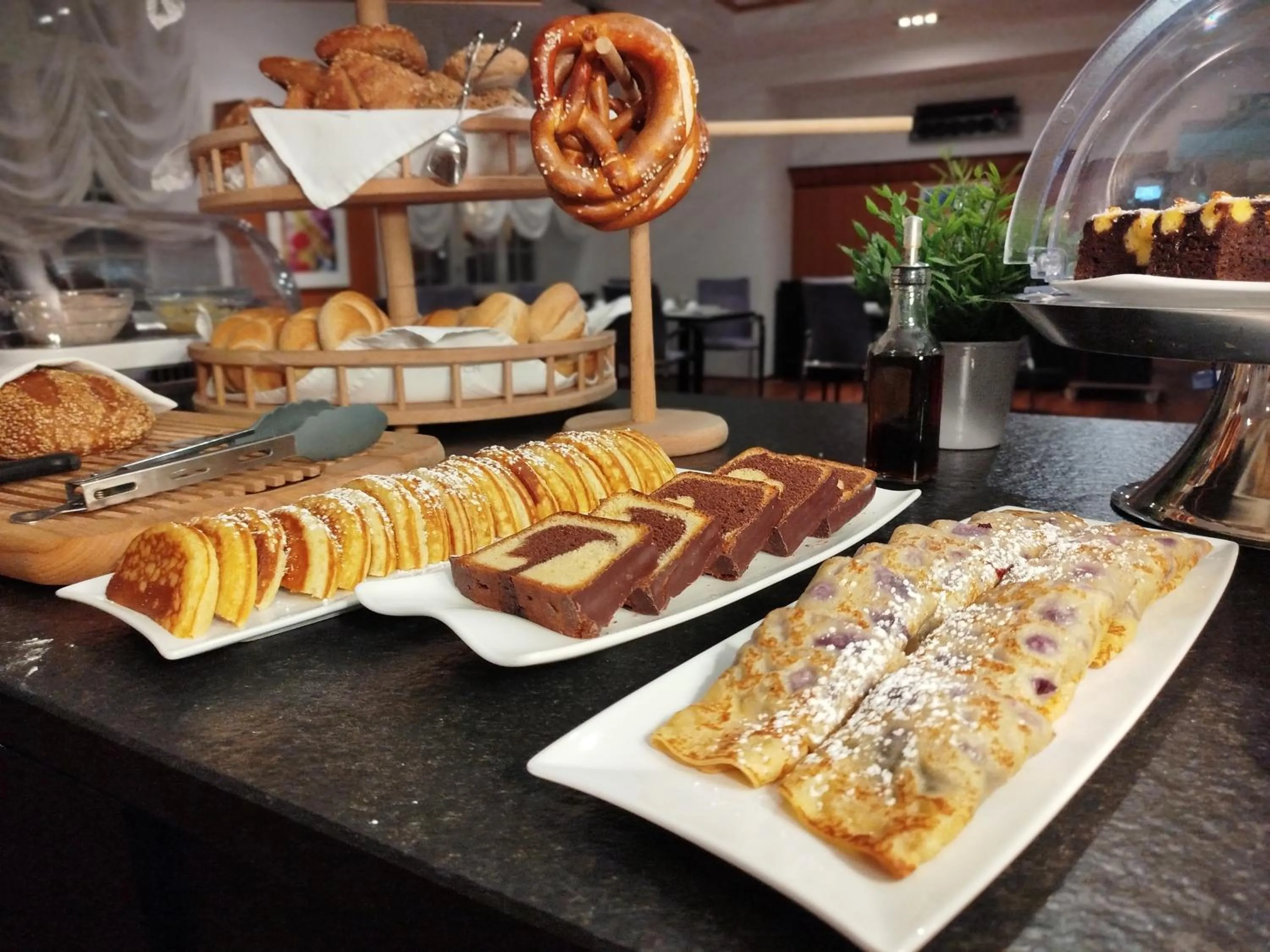 Breakfast in Hotel Schwert