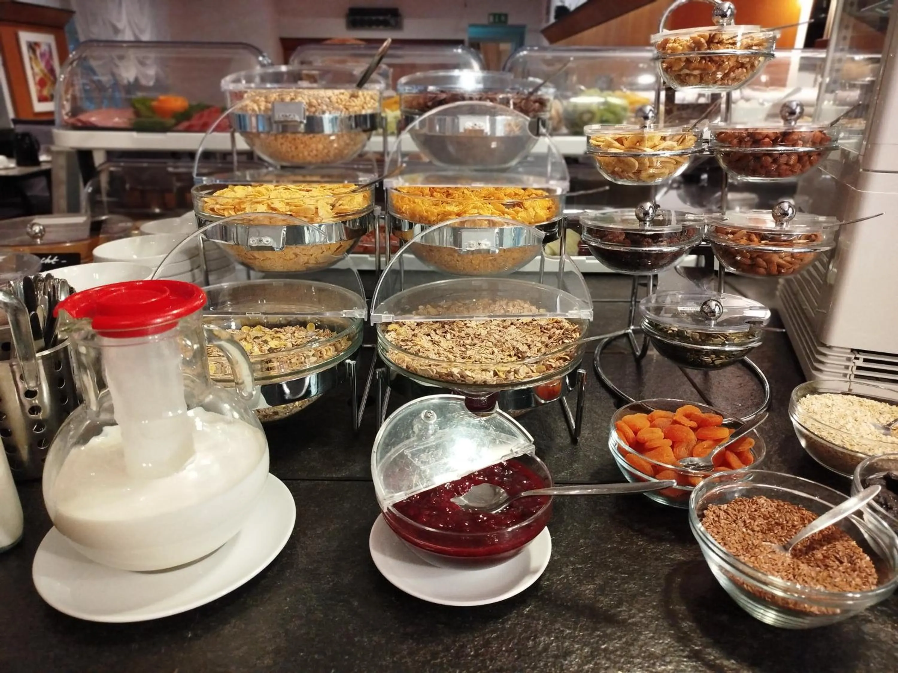 Breakfast in Hotel Schwert