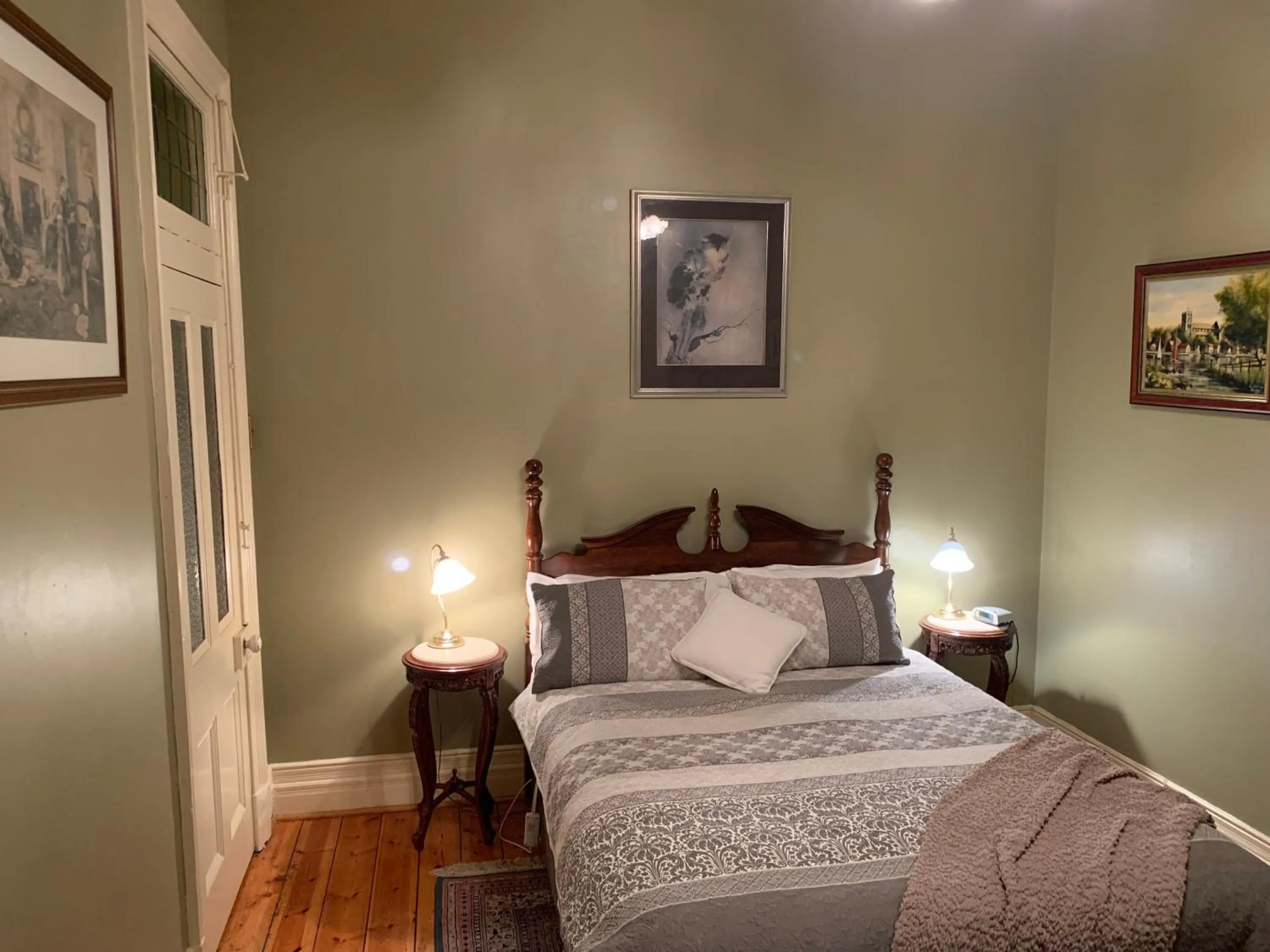 Property building, Bed in Langley Estate, Bendigo