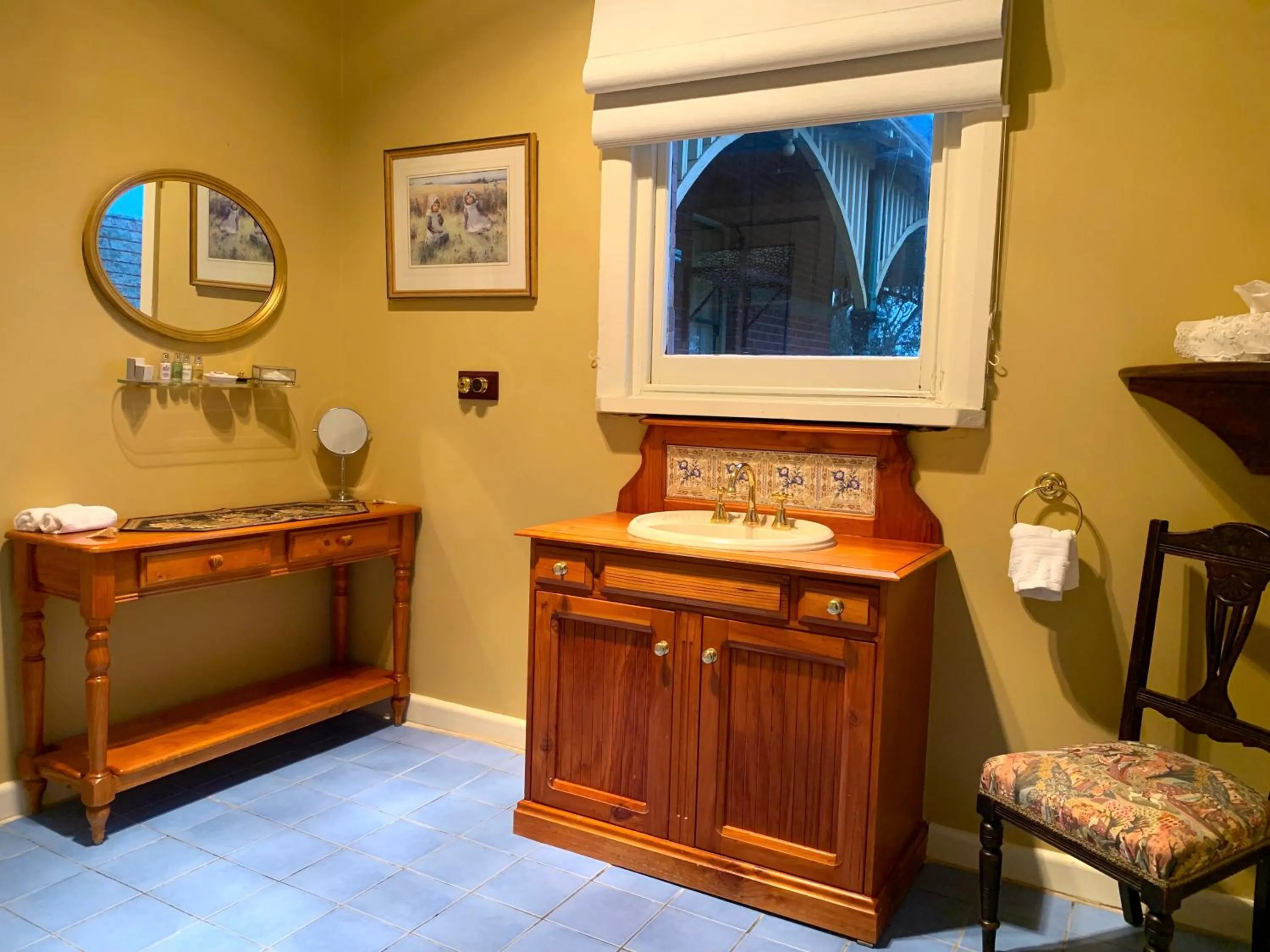 Property building in Langley Estate, Bendigo