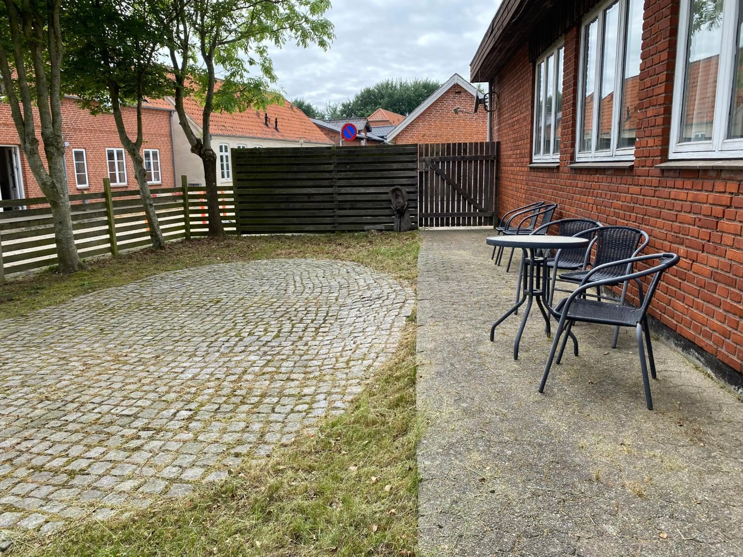 Garden in Studio Apartment in the heart of Højer