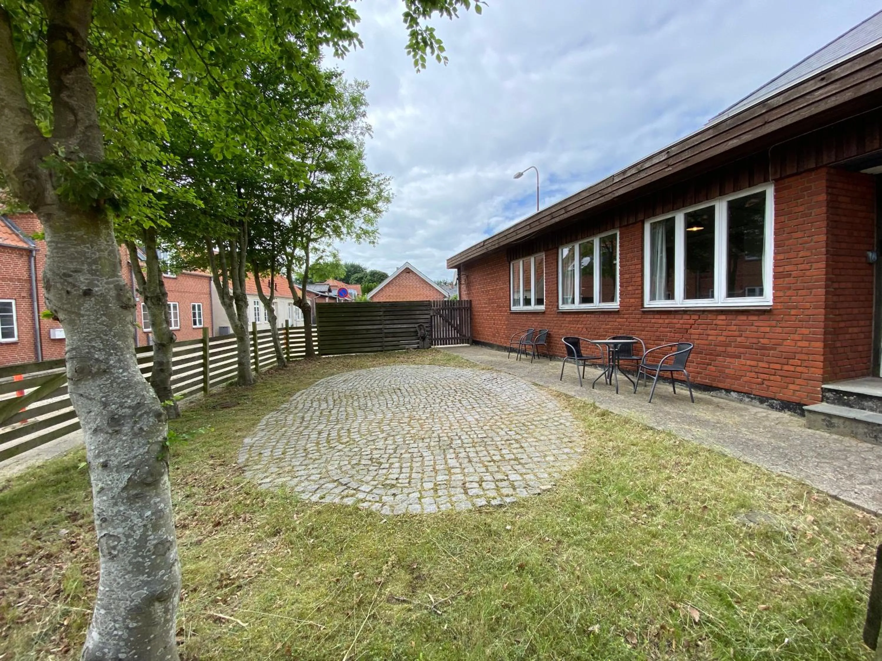Garden in Studio Apartment in the heart of Højer