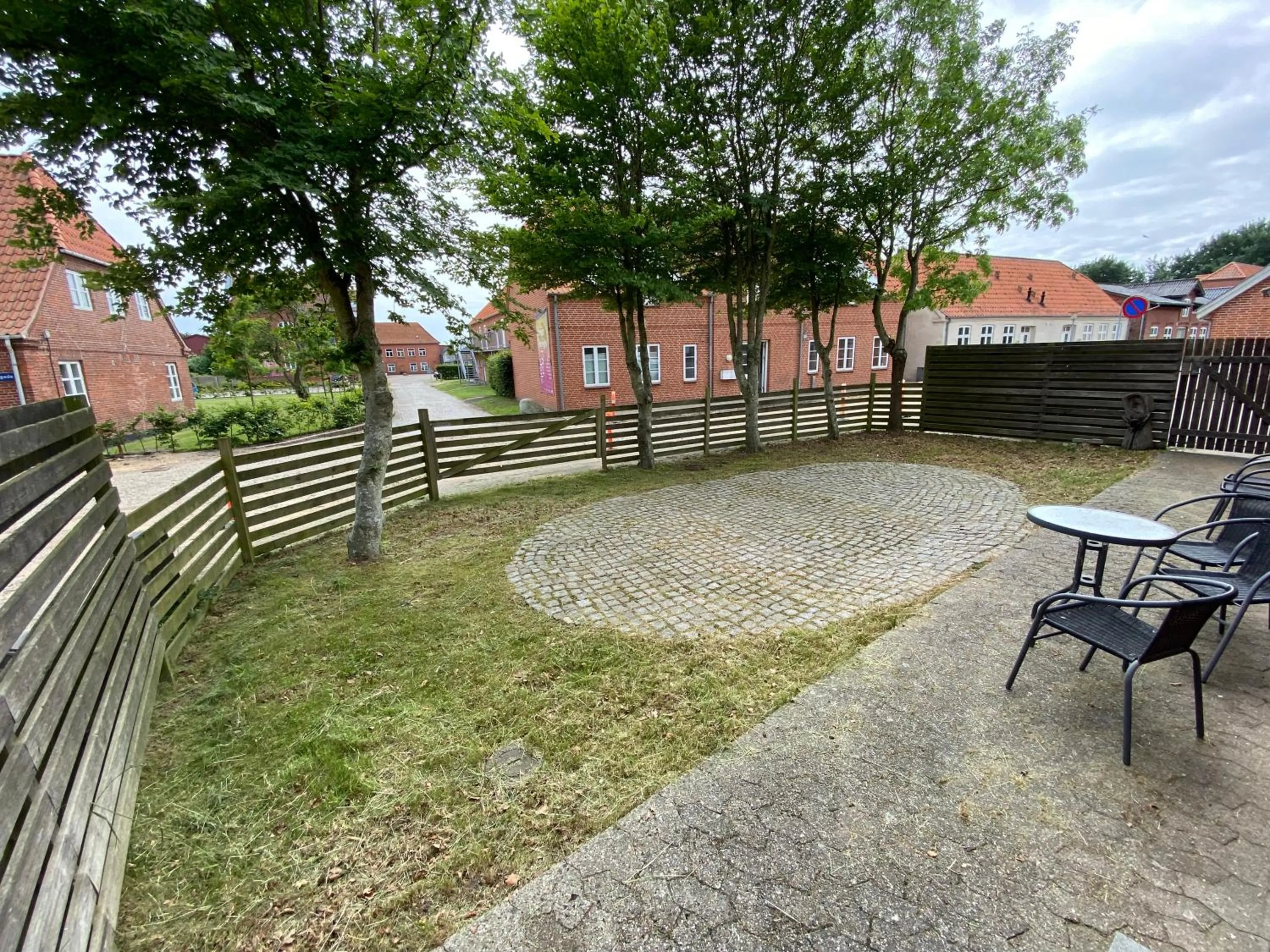 Garden in Studio Apartment in the heart of Højer