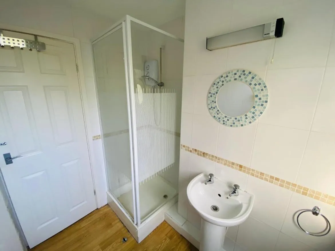 Freshwater Bay Holiday Cottages