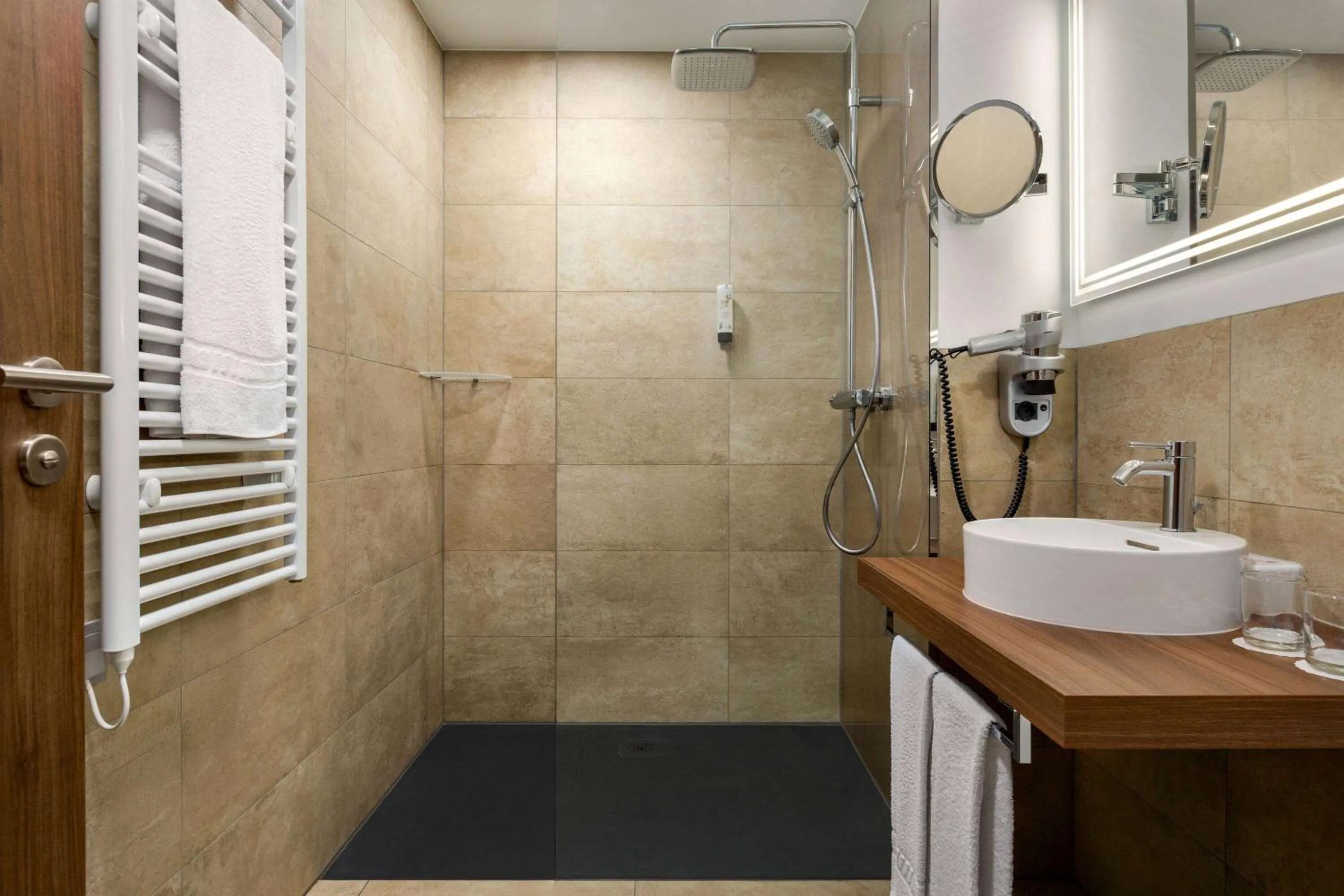 Bathroom in Amedia Munich Dachau, Trademark Collection by Wyndham