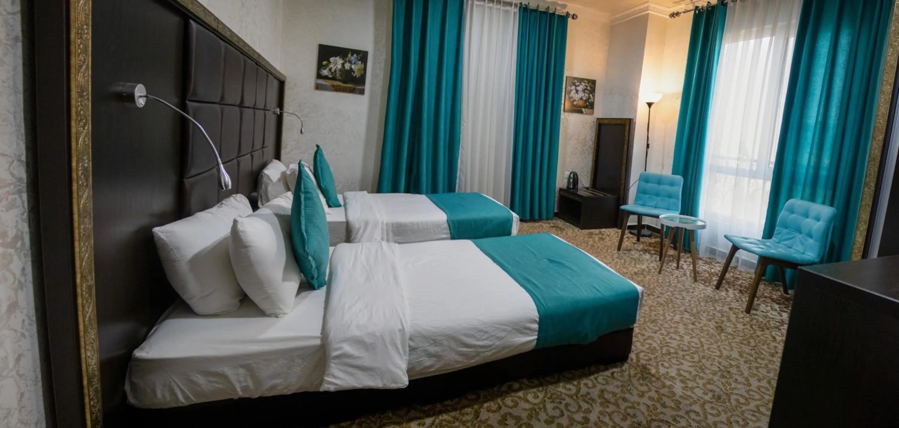 Bed in The Castle Hotel