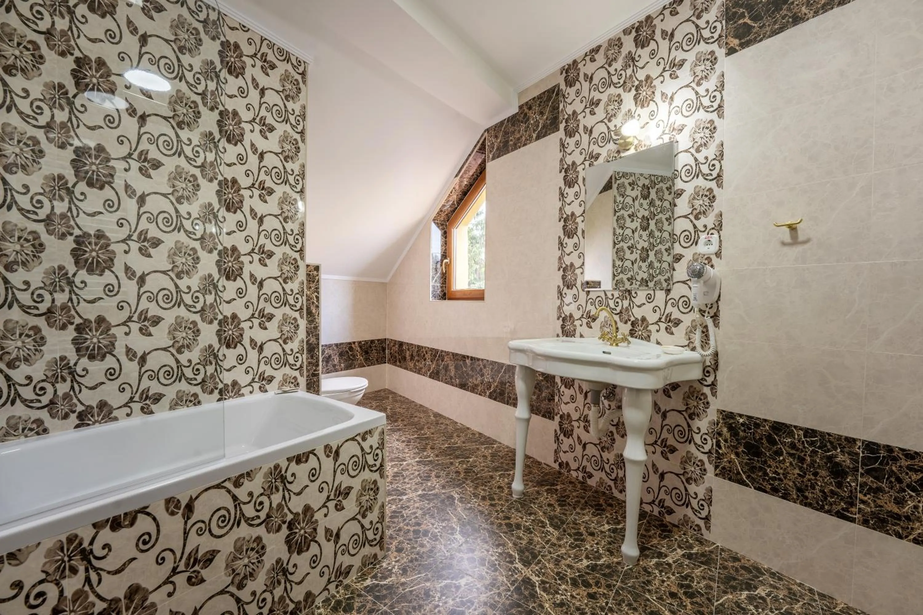 Bath in Hotel PrincesSophie