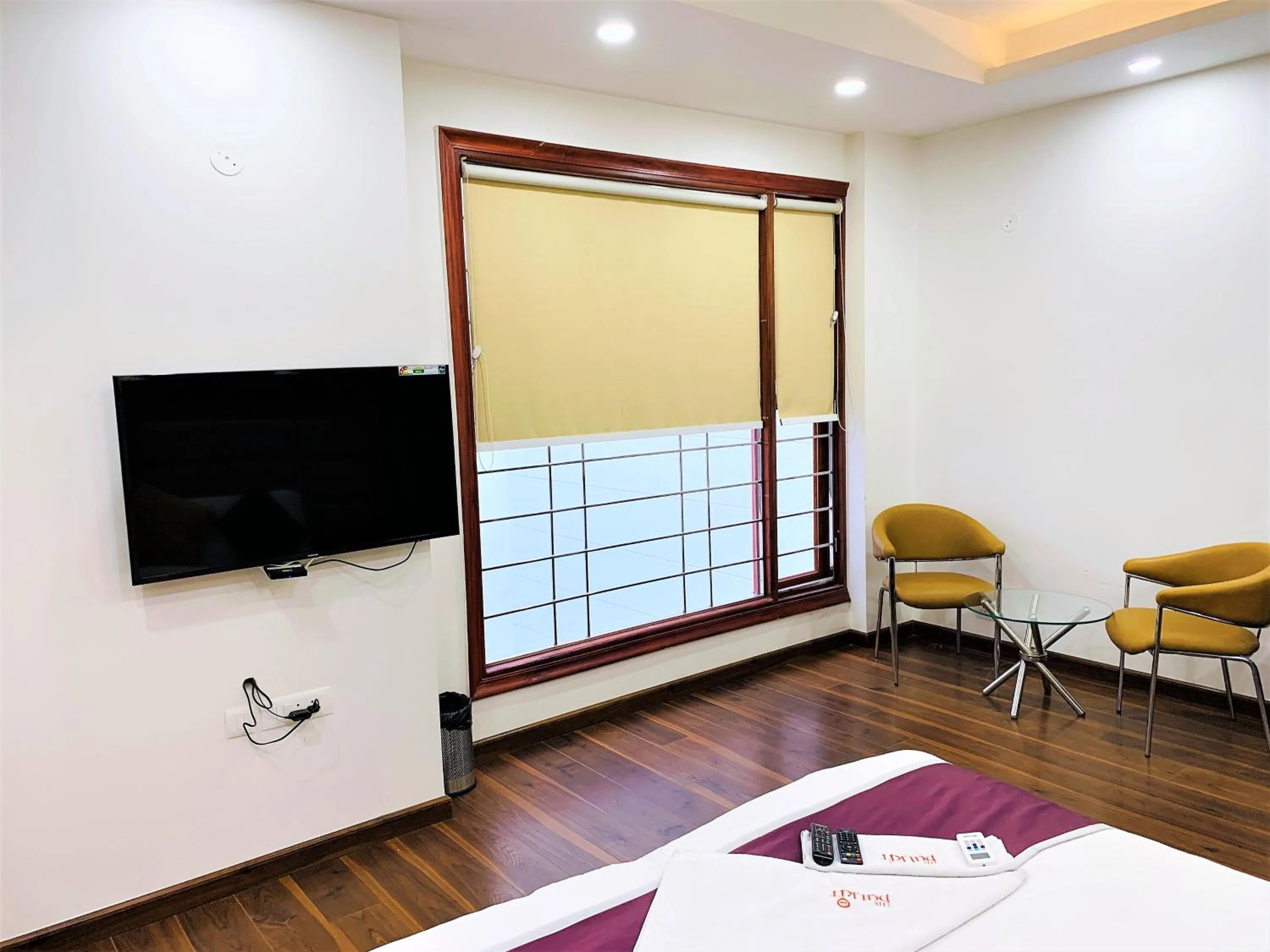 TV and multimedia in Lime Tree Hotel Pulkit Gurgaon-Artemis Hospital, Nearest Metro Huda City Centre