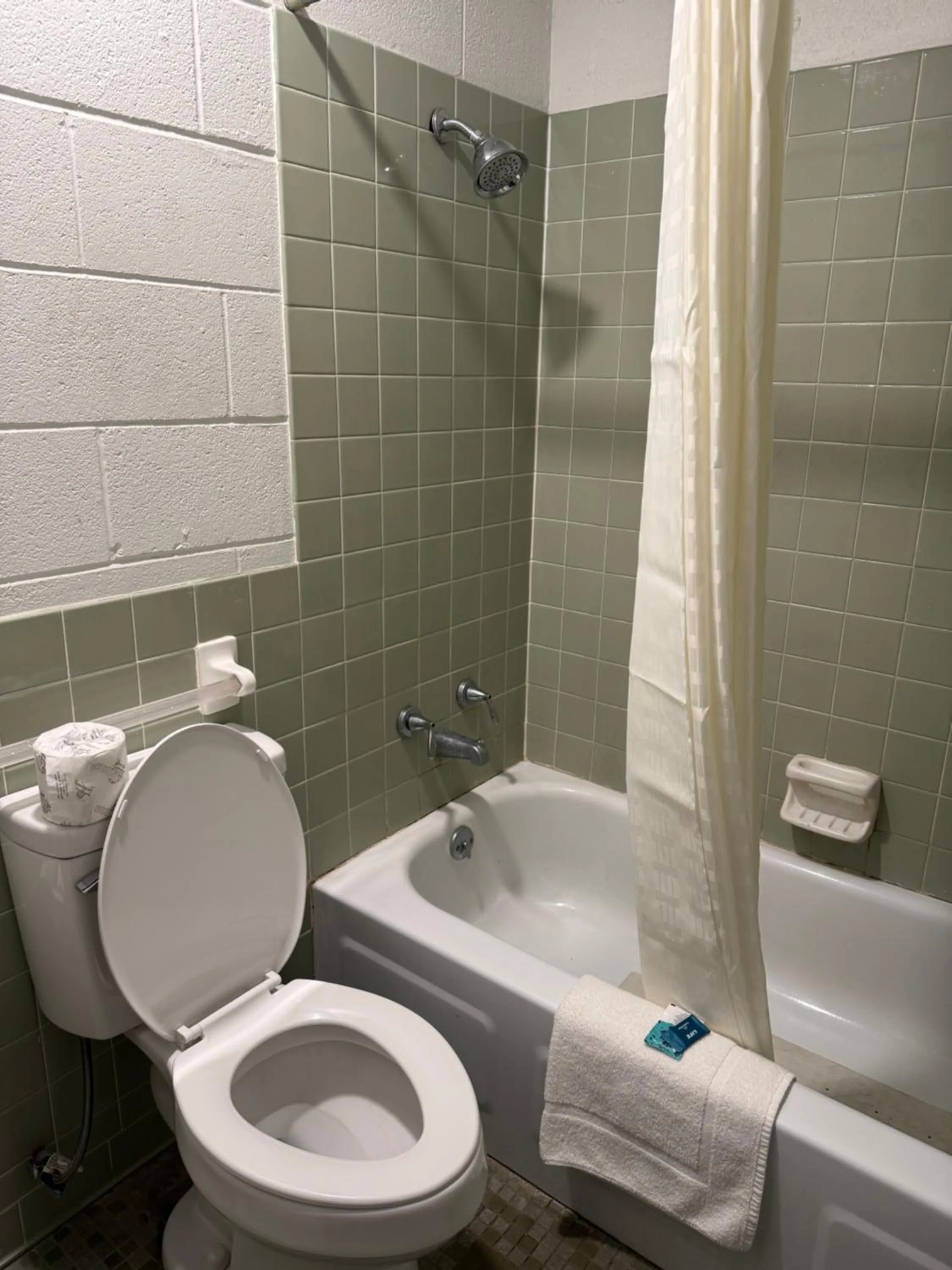 Bathroom in Travel Inn