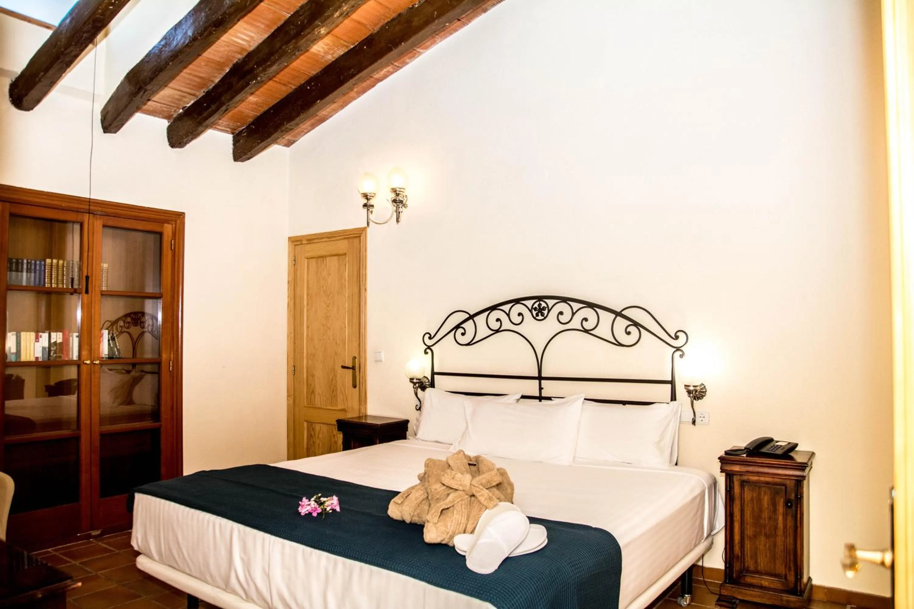 Bed in Hotel Torre San Juan