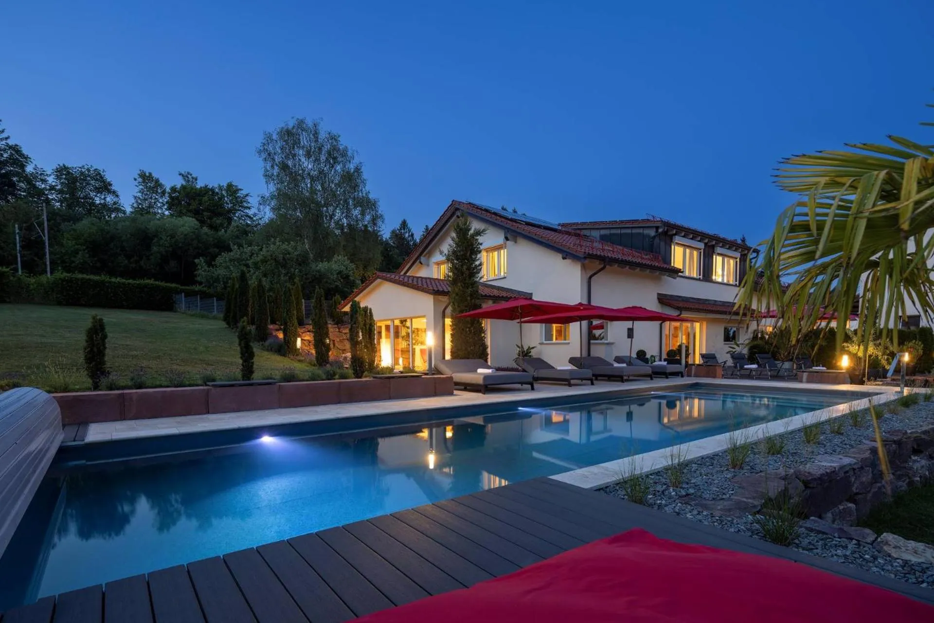 Swimming pool in Romantik Hotel Rindenmühle