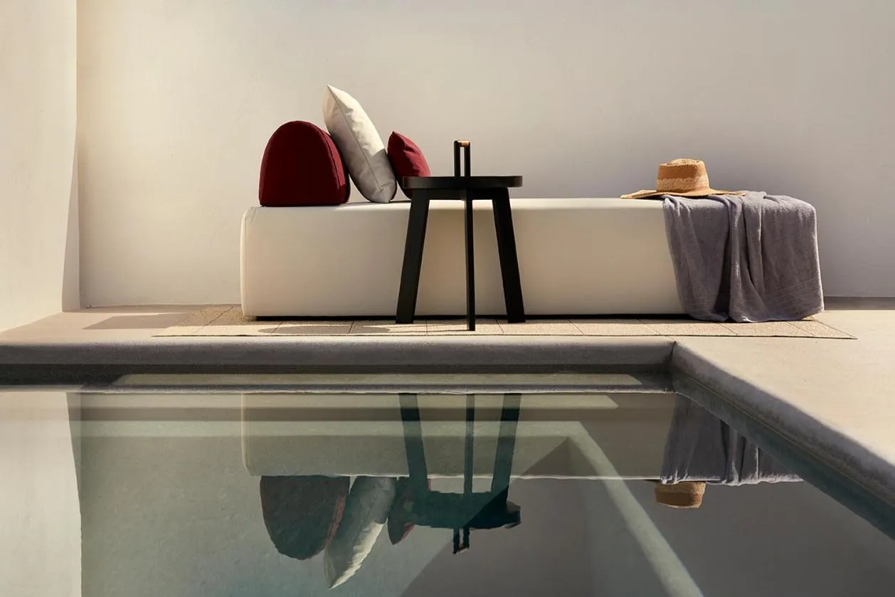 sunbed in Atoles Retreat