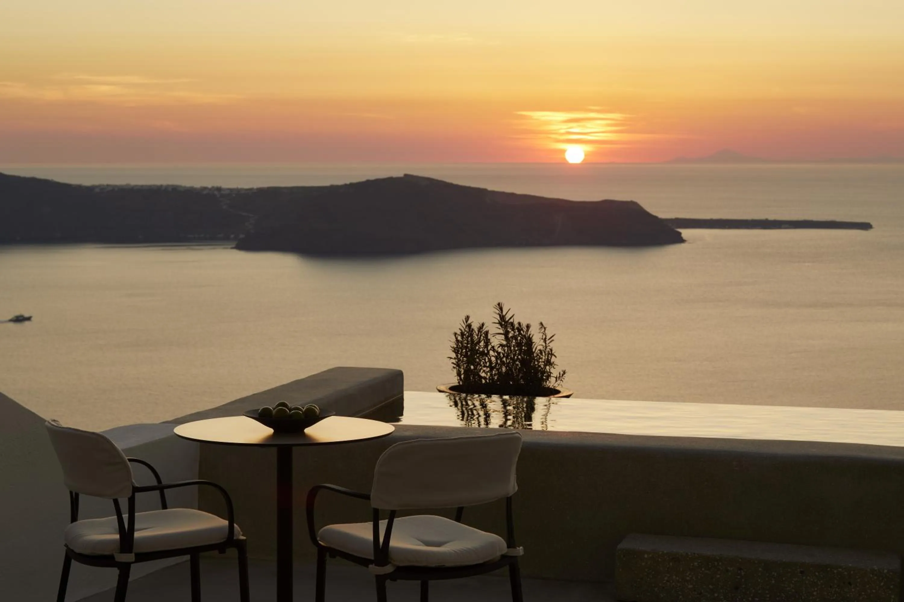 Sunset in Atoles Retreat