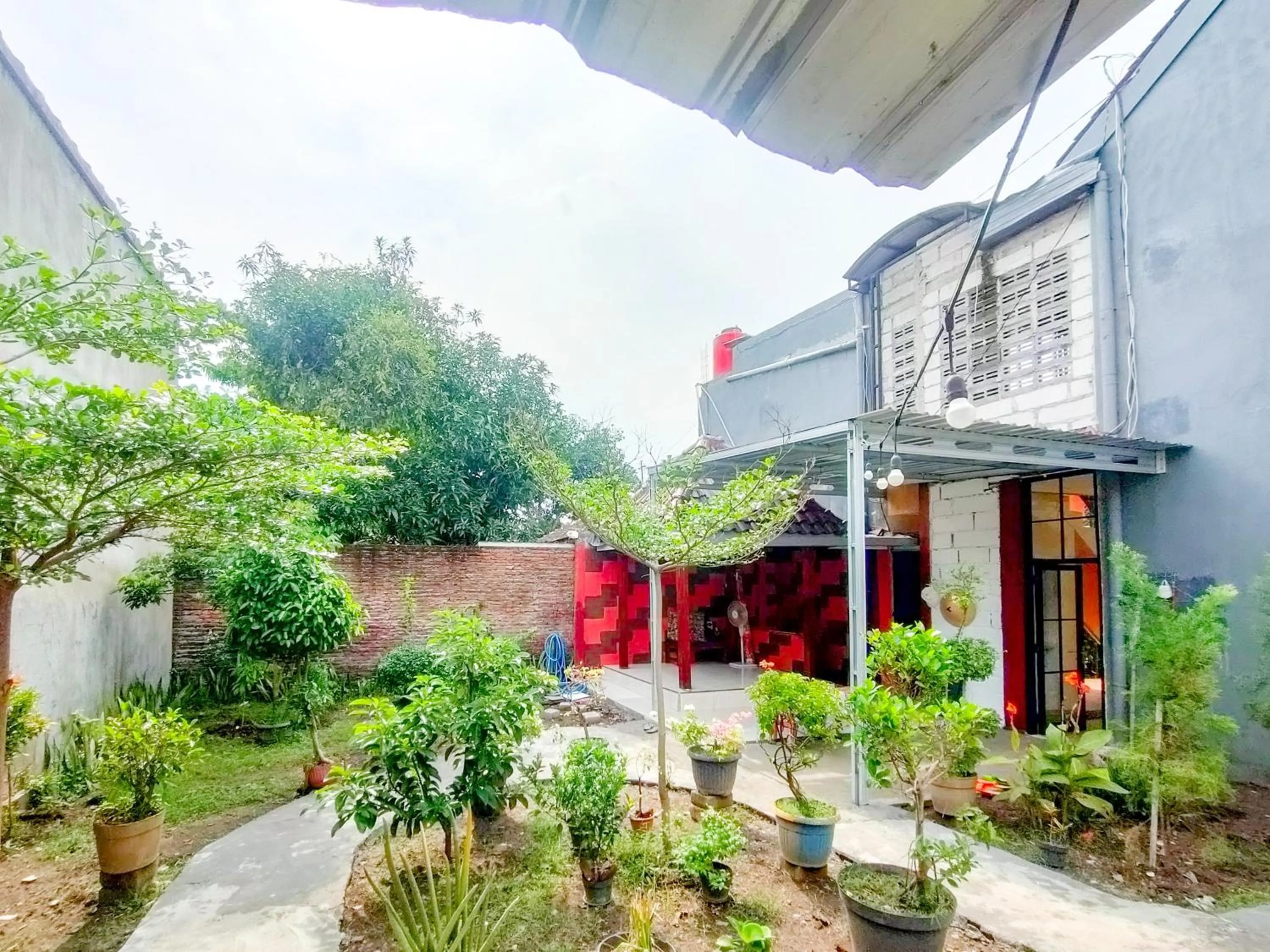 Property building in RedDoorz Syariah at Graha Adi Karya Kartasura