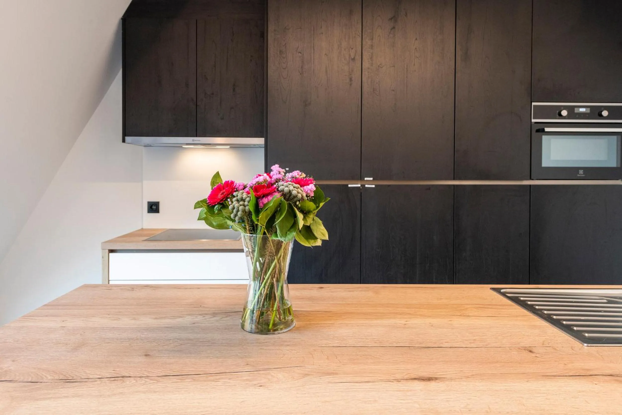 kitchen in Belcasa Beach Suites & Lofts Aparthotel