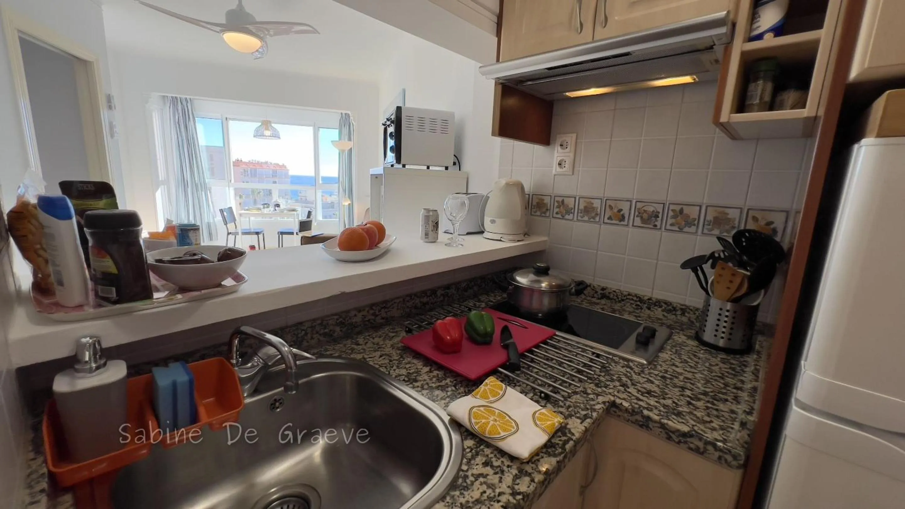 Kitchen or kitchenette in Carabela-C704 Few steps from the beach, sand and pool Nerja