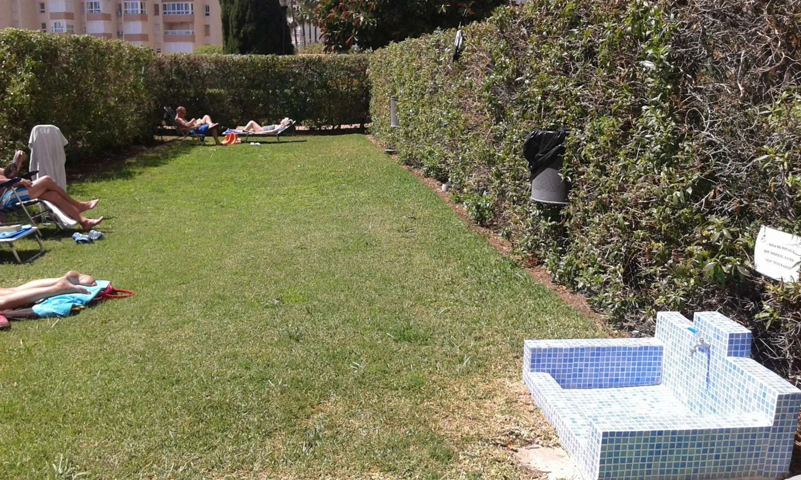 Garden in Carabela-C704 Few steps from the beach, sand and pool Nerja