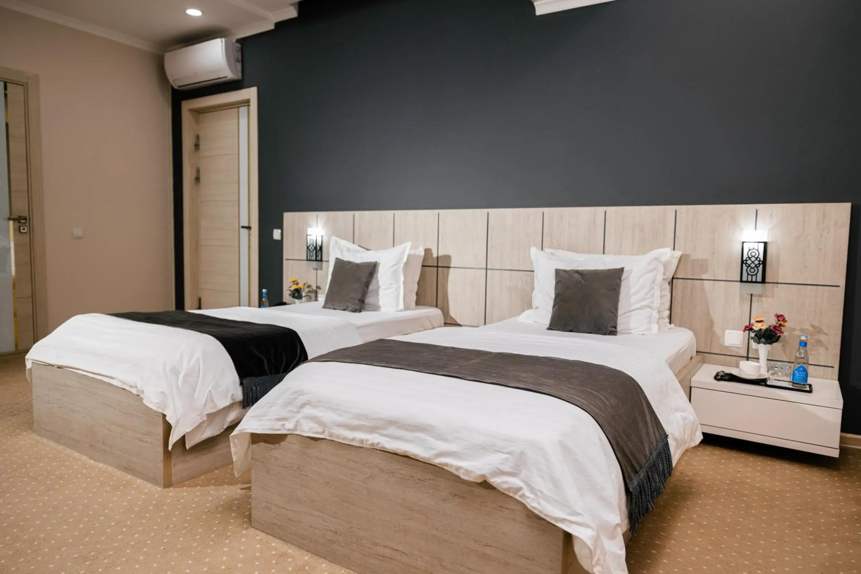 Deluxe Twin Room - single occupancy in Art Regency Premium Hotel, Free Airport Shuttle Service Deluxe Twin Room - single occupancy in Art Regency Premium Hotel, Free Airport Shuttle Service