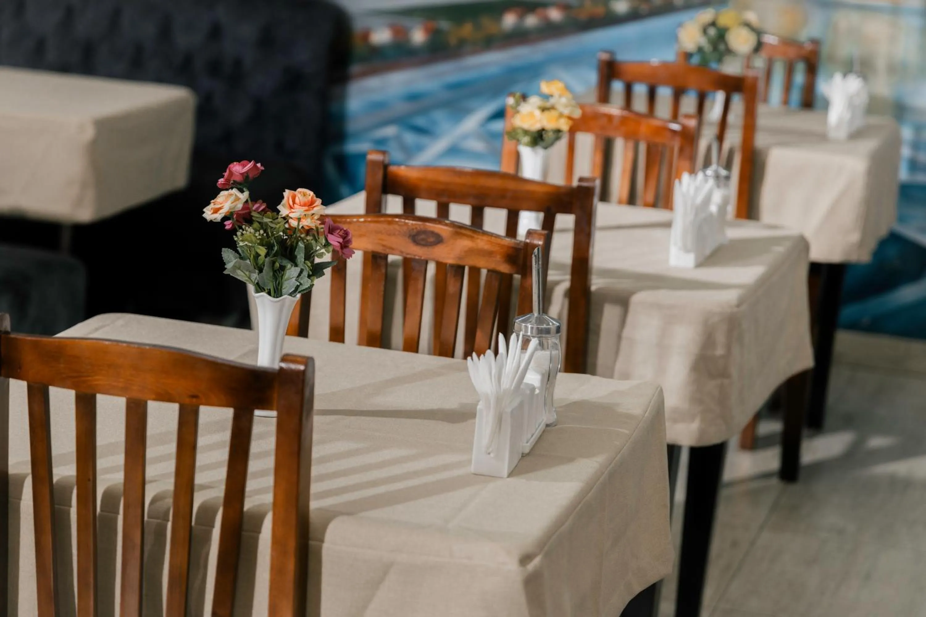 Restaurant/places to eat in Art Regency Premium Hotel, Free Airport Shuttle Service