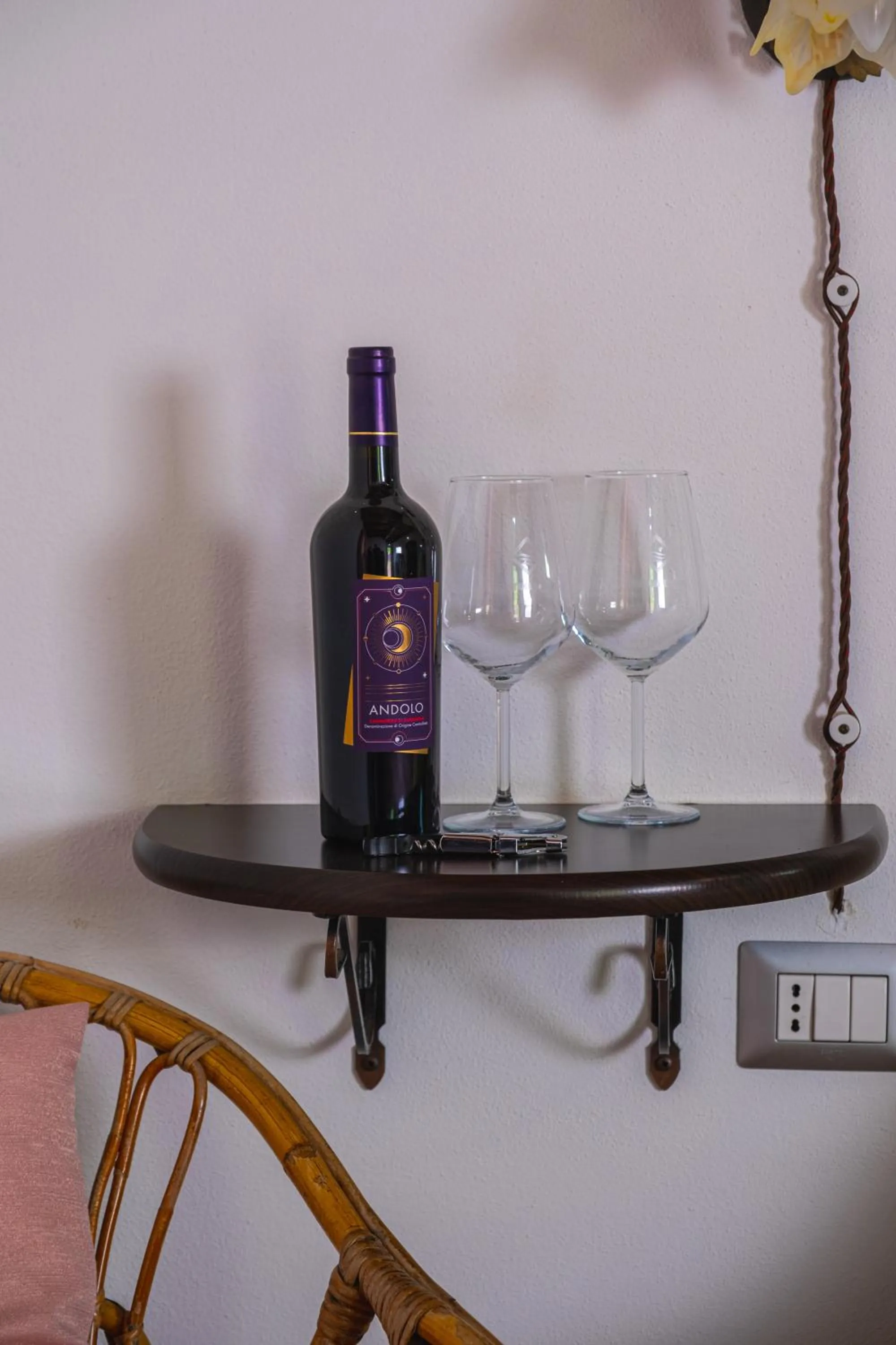 room service in Funtana'e Mari