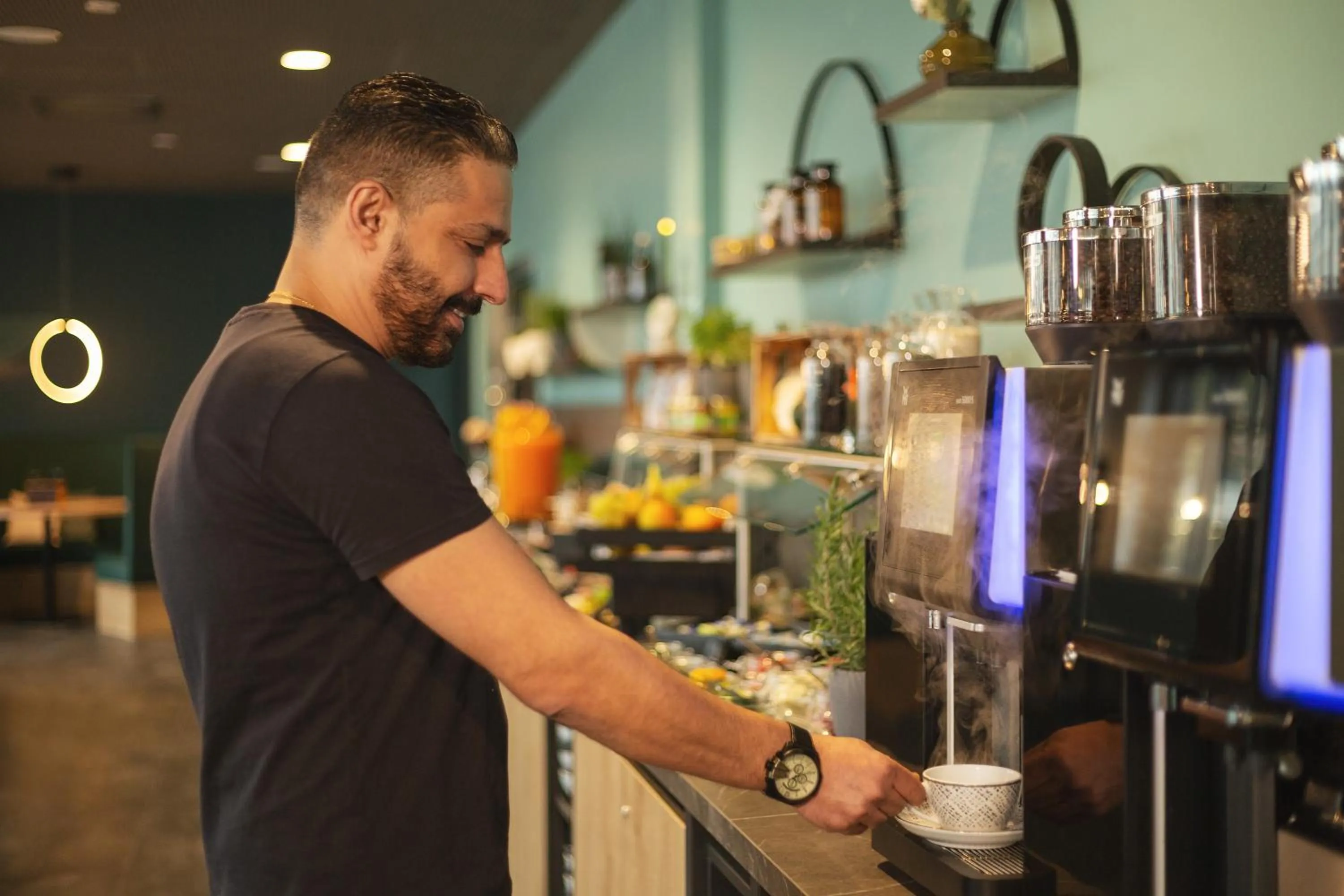 Buffet breakfast in Holiday Inn - the niu, Cure Erlangen by IHG