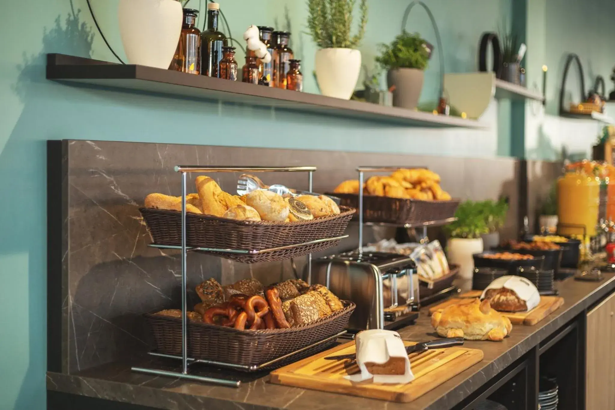 Restaurant/places to eat in Holiday Inn - the niu, Cure Erlangen by IHG Restaurant/places to eat in Holiday Inn - the niu, Cure Erlangen by IHG