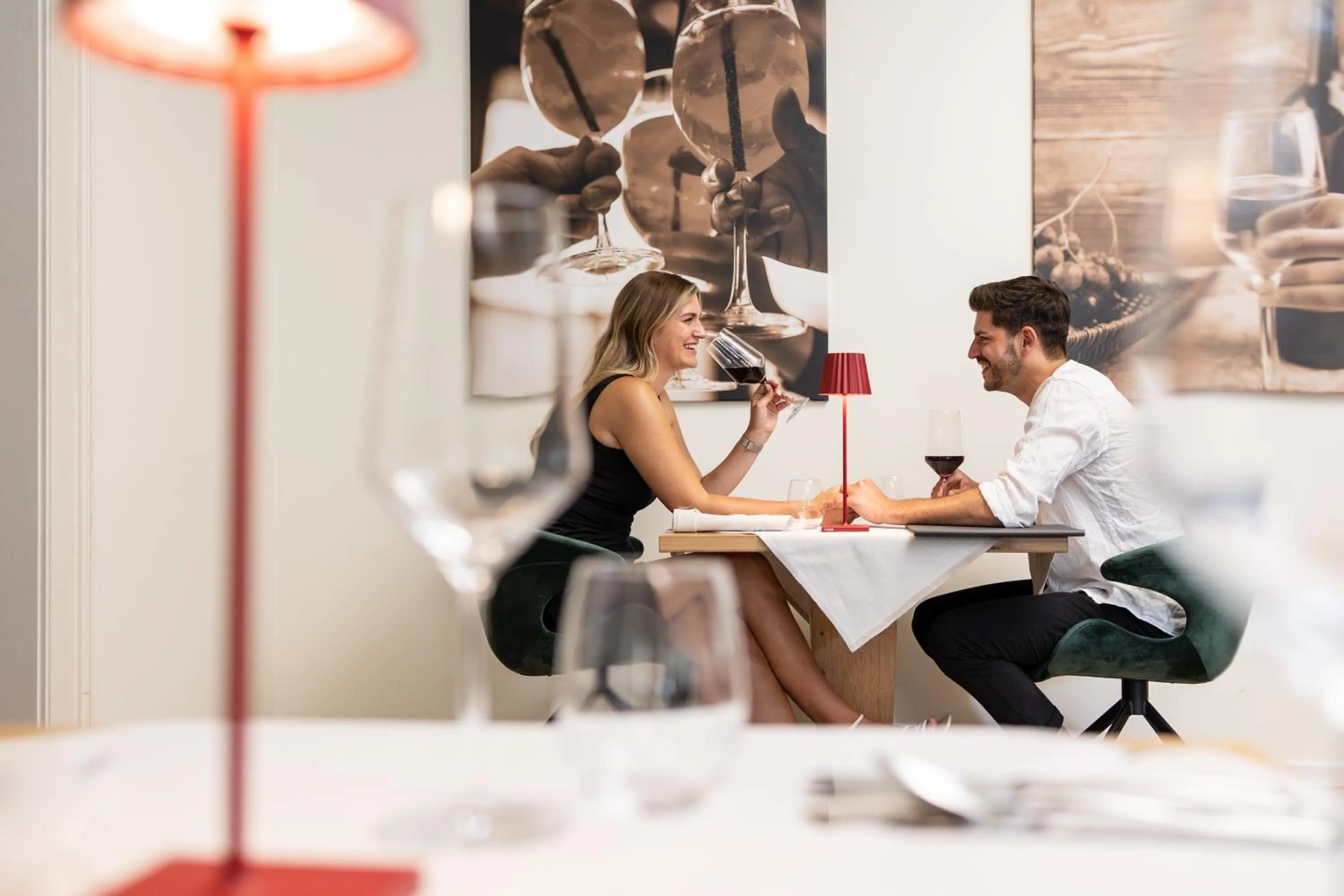 Restaurant/places to eat in Das Parkhotel