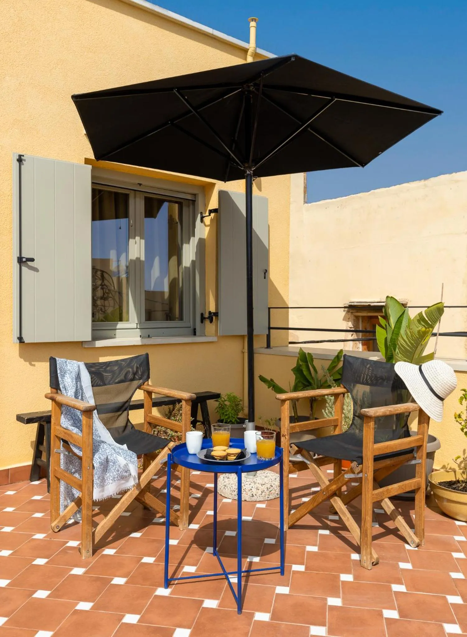 Balcony/Terrace in Flâneur