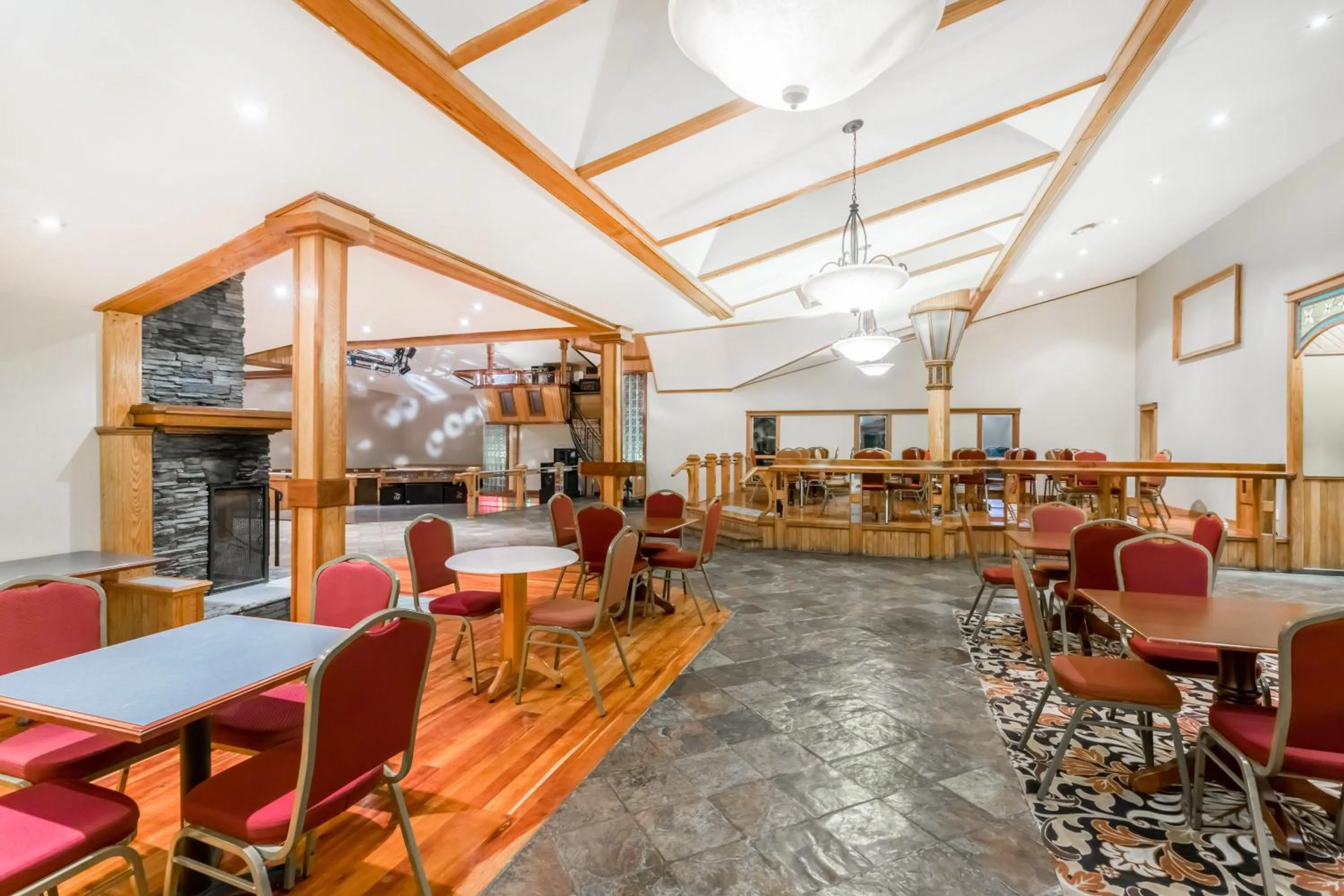 Property building in The Inn At Plantation