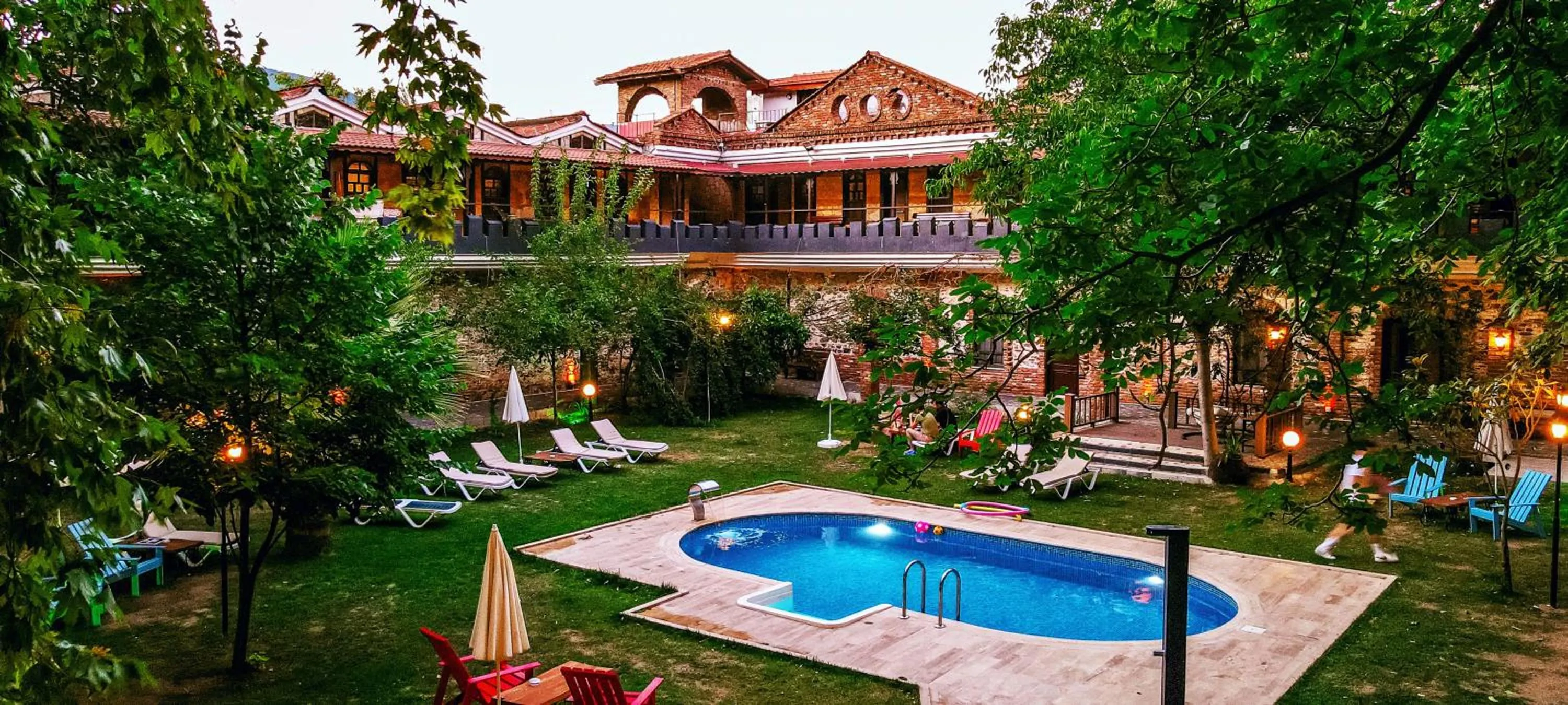 Pool view in Manastırhan Otel Kazdağları