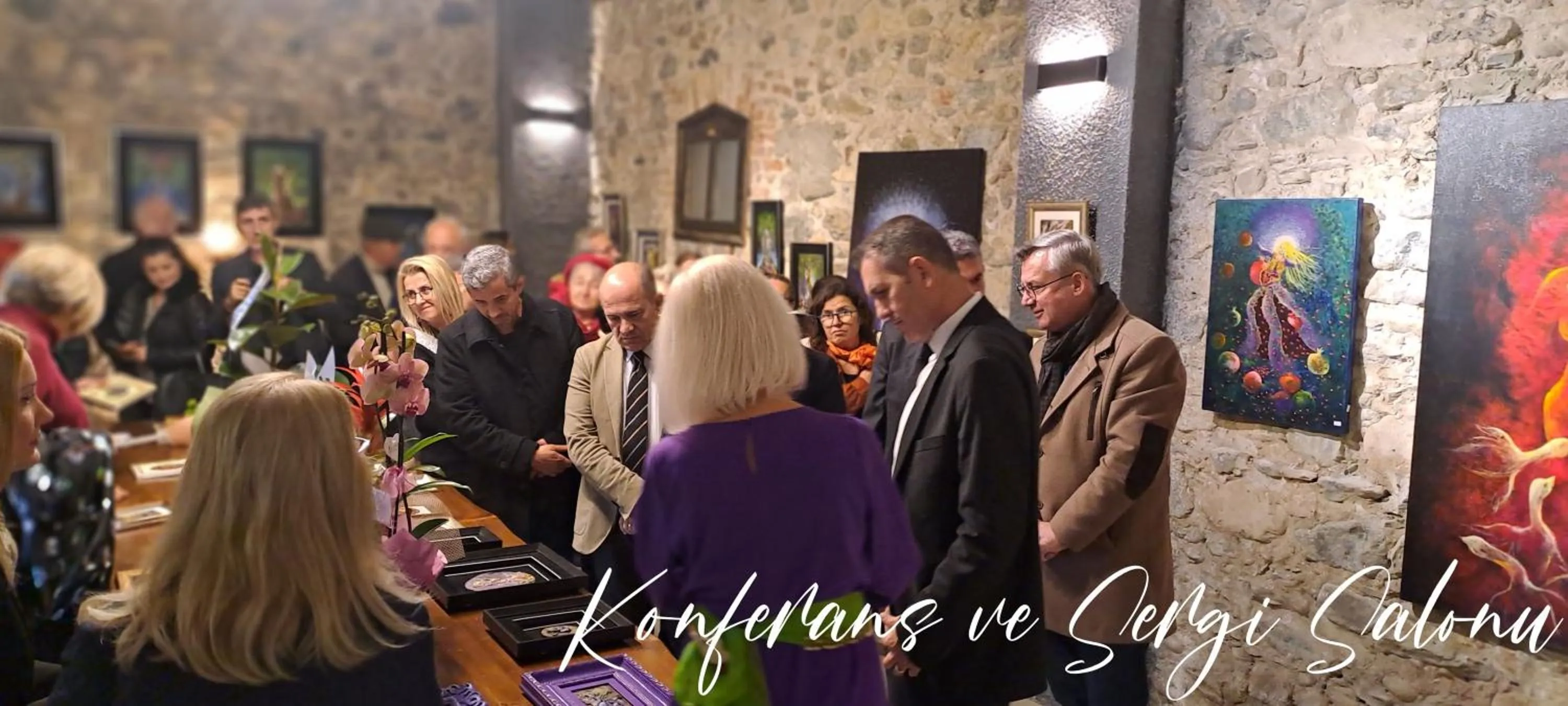 group of guests in Manastırhan Otel Kazdağları