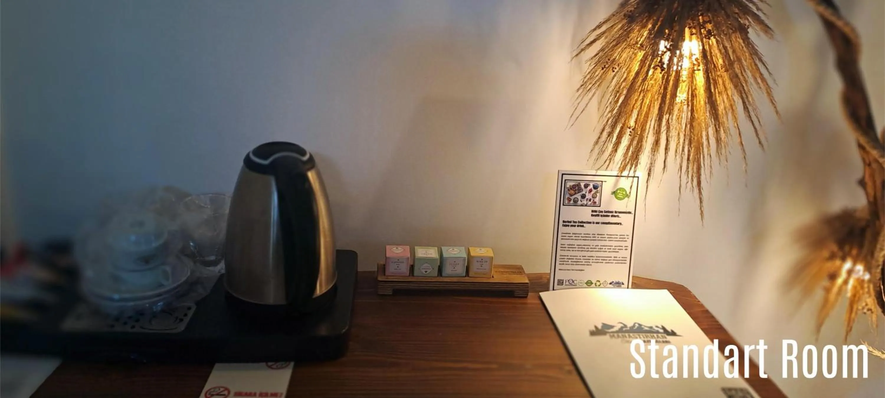 Coffee/tea facilities in Manastırhan Otel Kazdağları