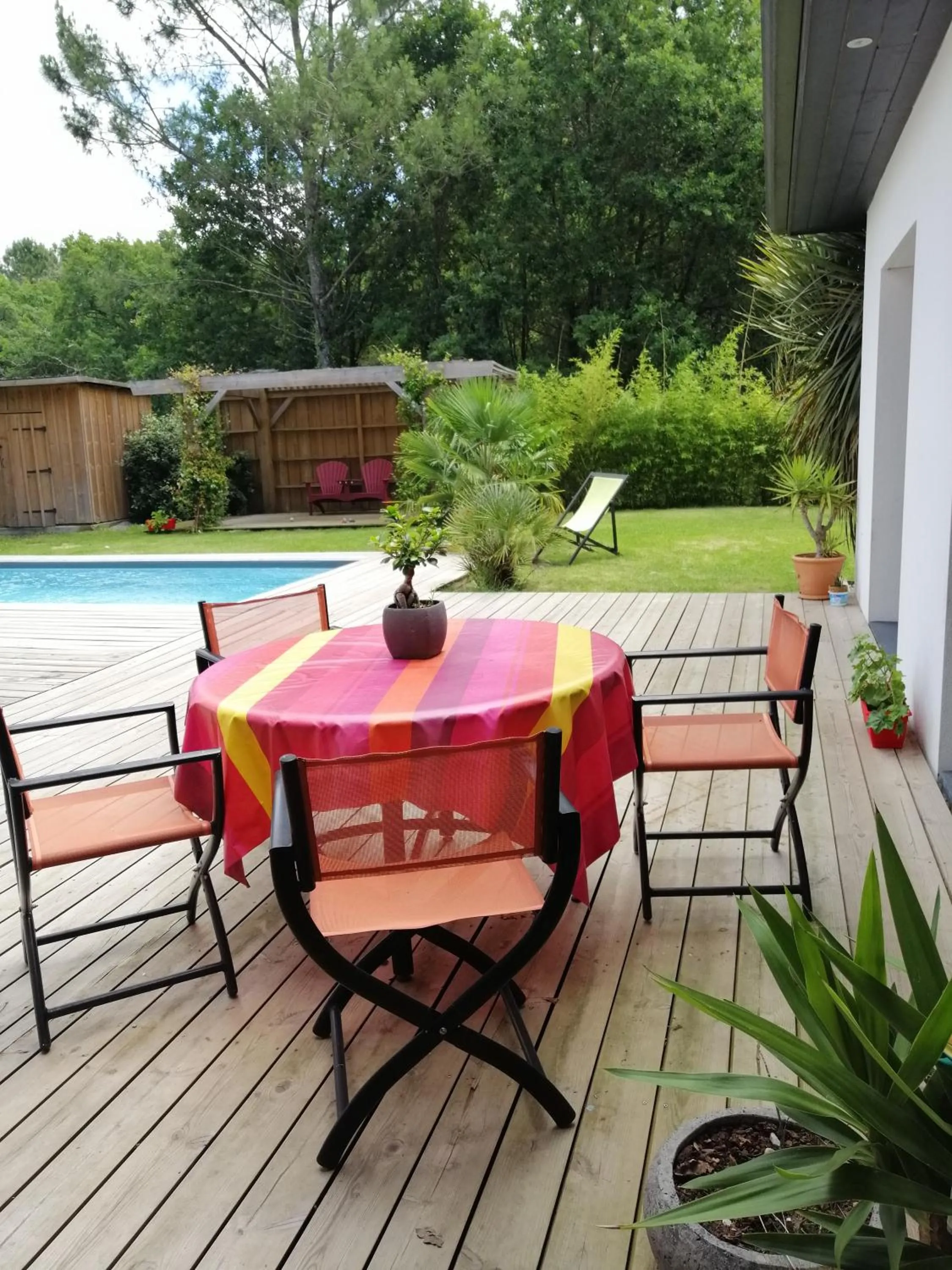 Swimming Pool in chambres d'hotes nuit marines
