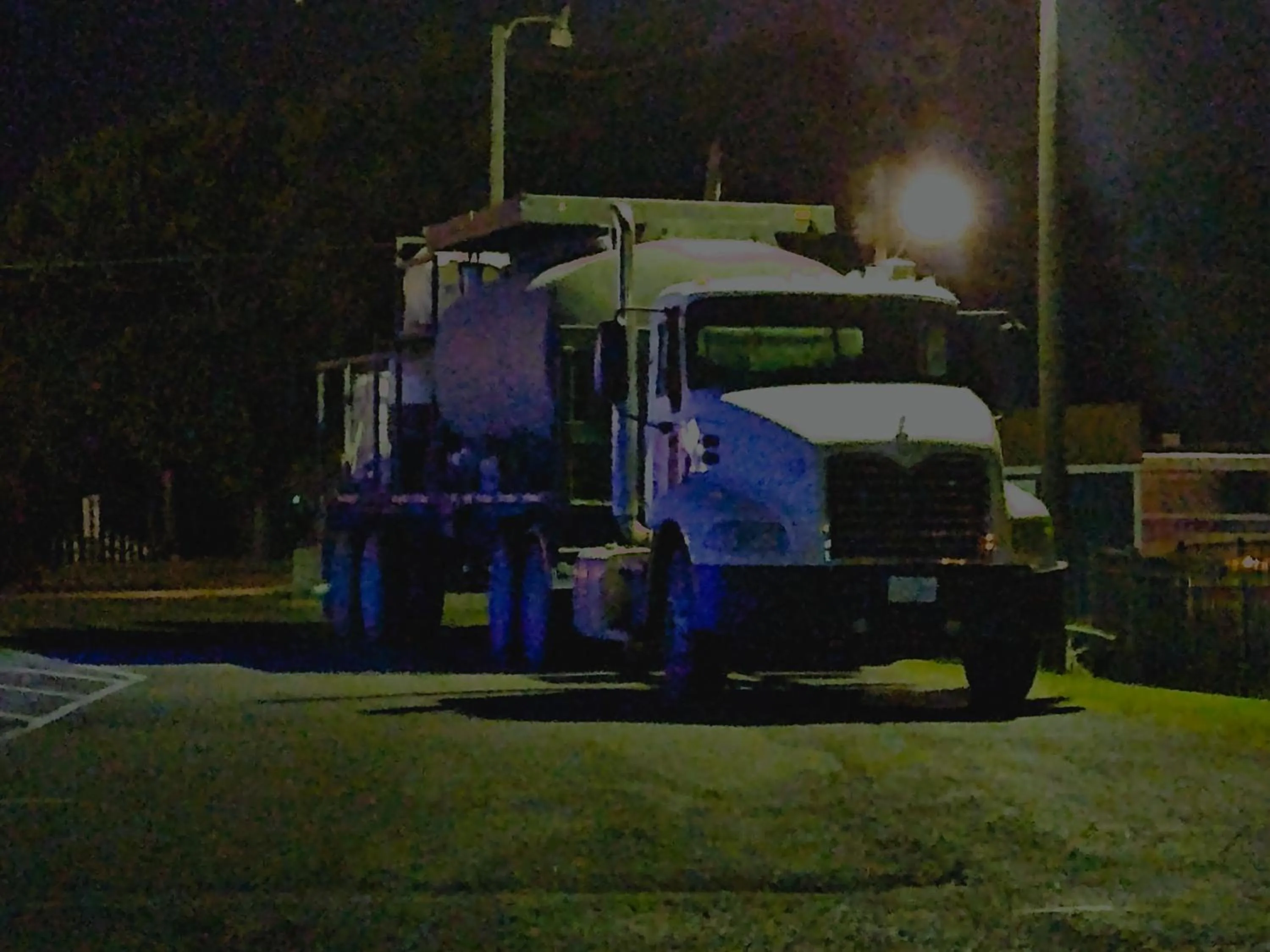 Parking in Grandview Plaza Inn