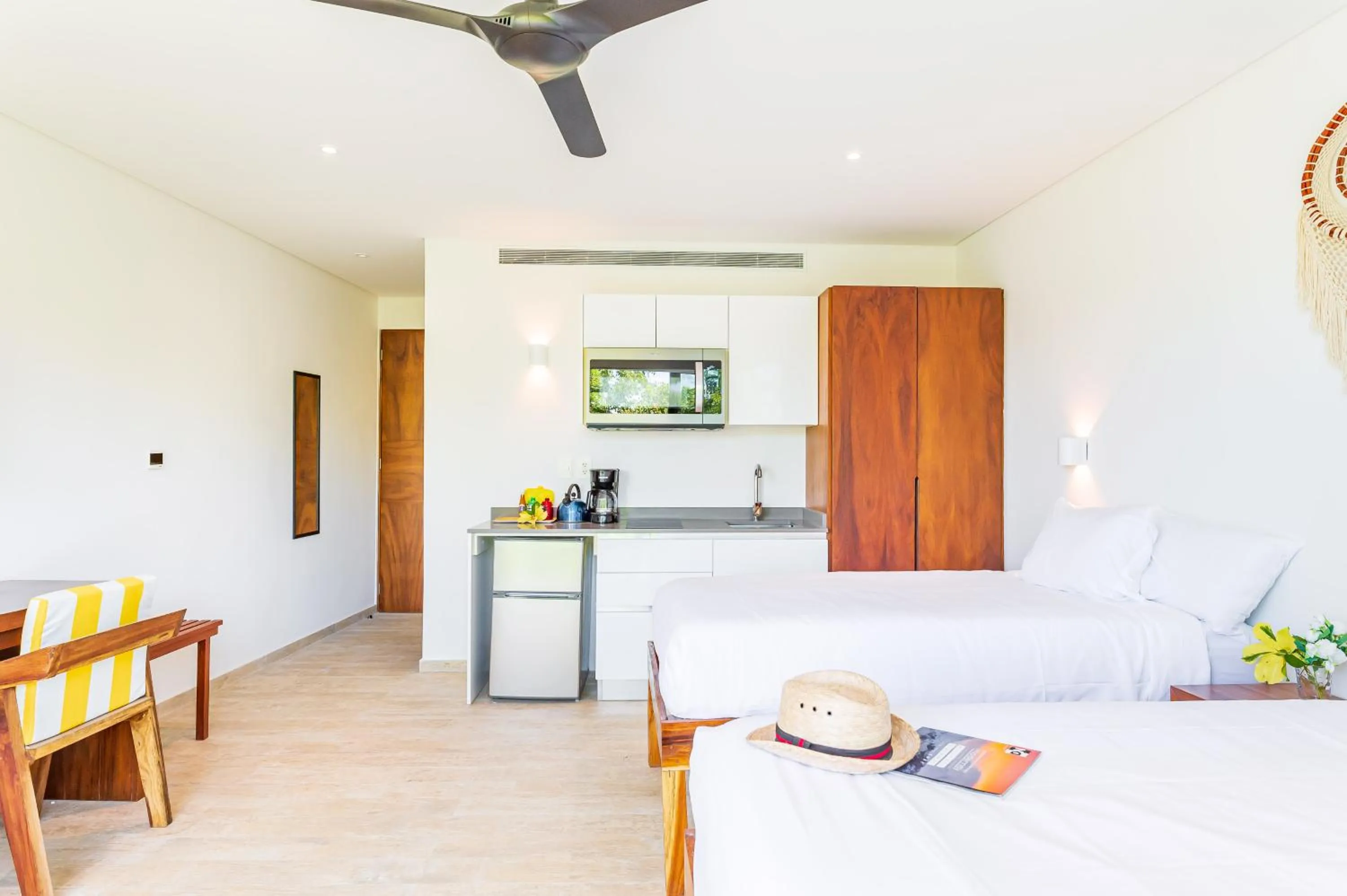 Bedroom in Central Park Lagunas by Sandy Powerful