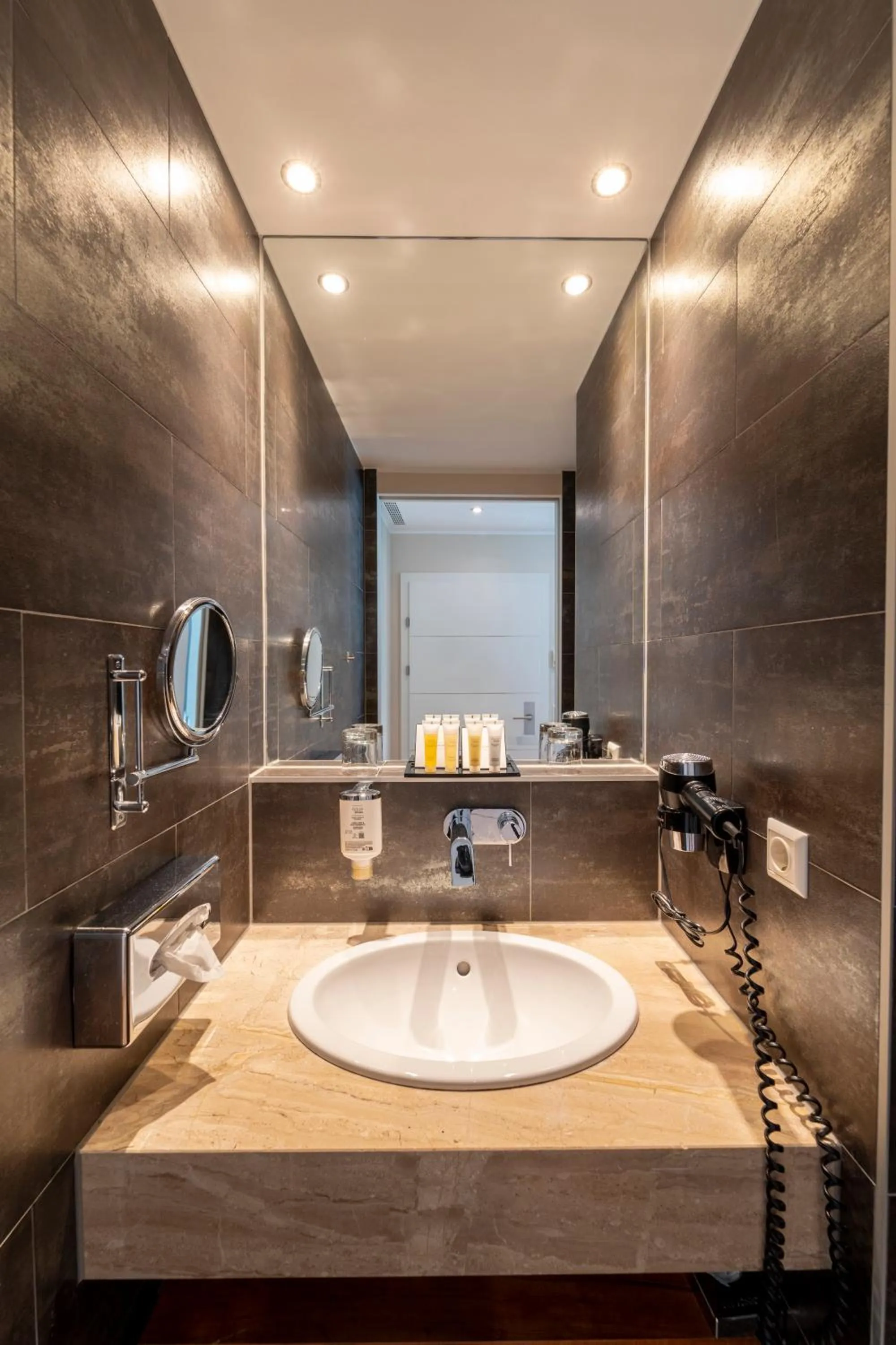 Bathroom in Pakat Suites