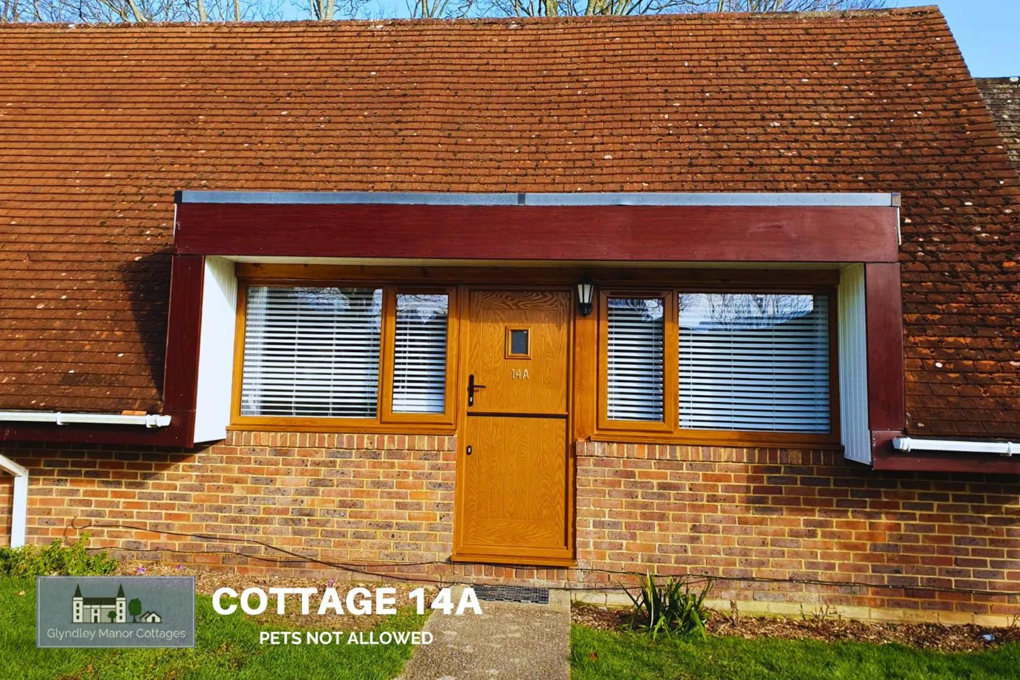 Property building in Glyndley Manor Cottages