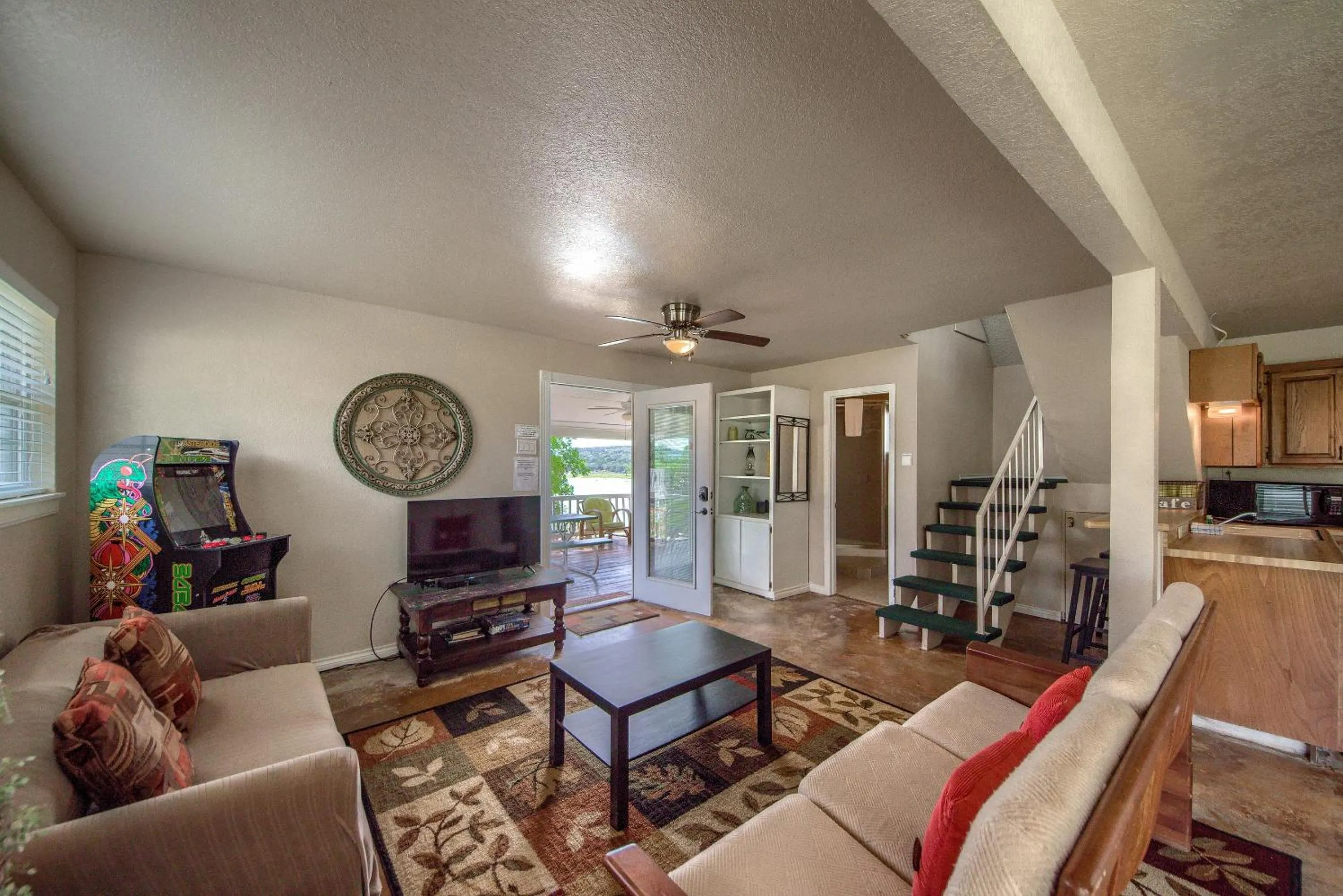 Other in CL 1105C A Shore Thing